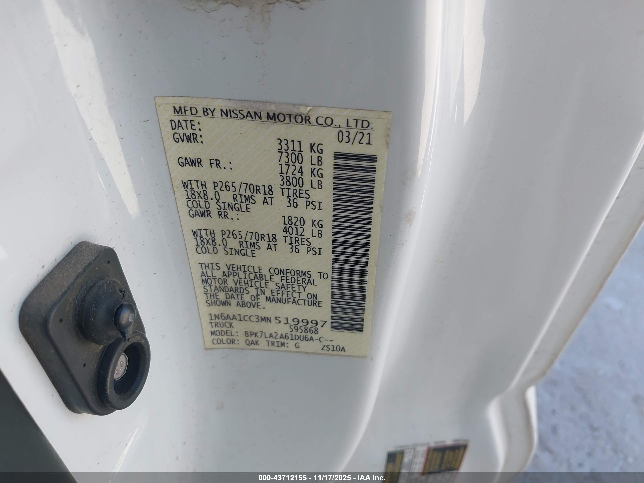 NISSAN TITAN image 9