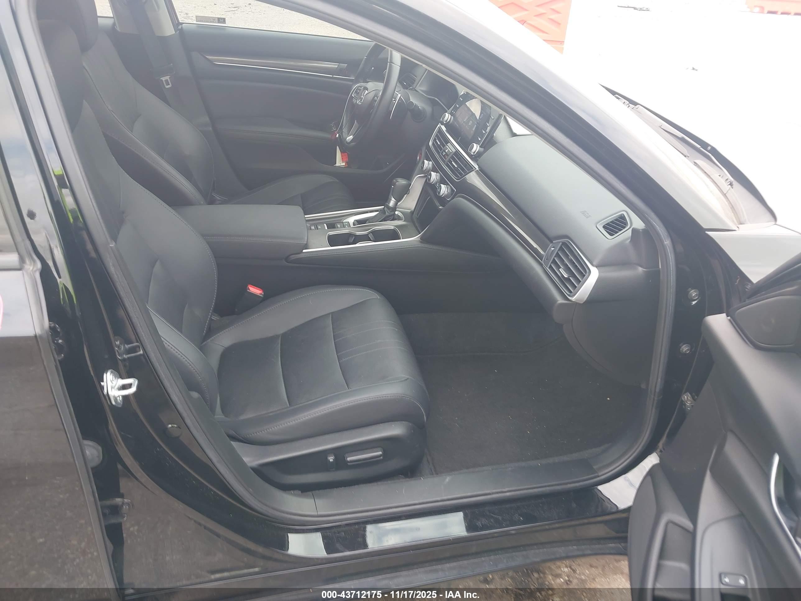 HONDA ACCORD image 5