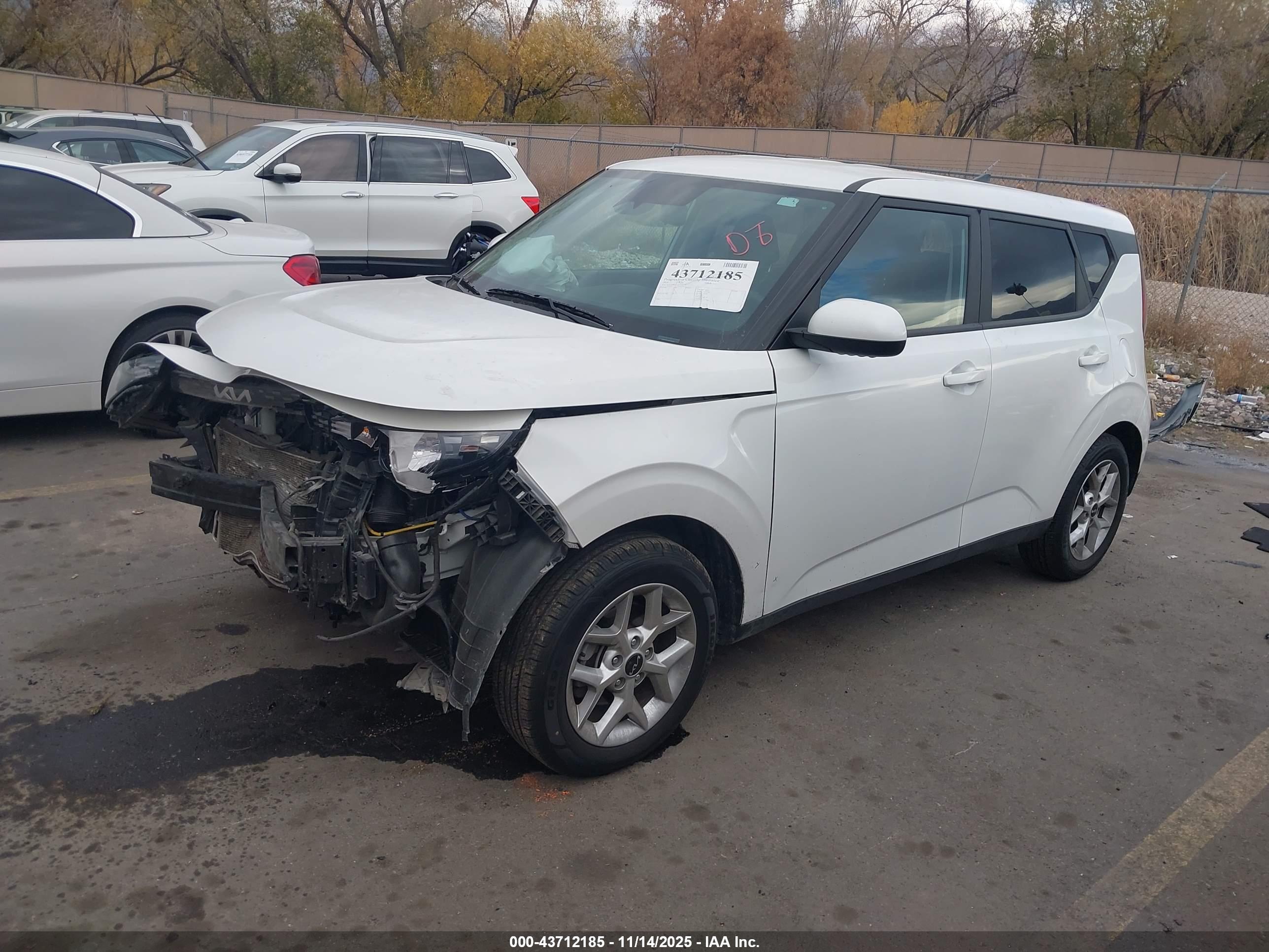 KIA SOUL image 2