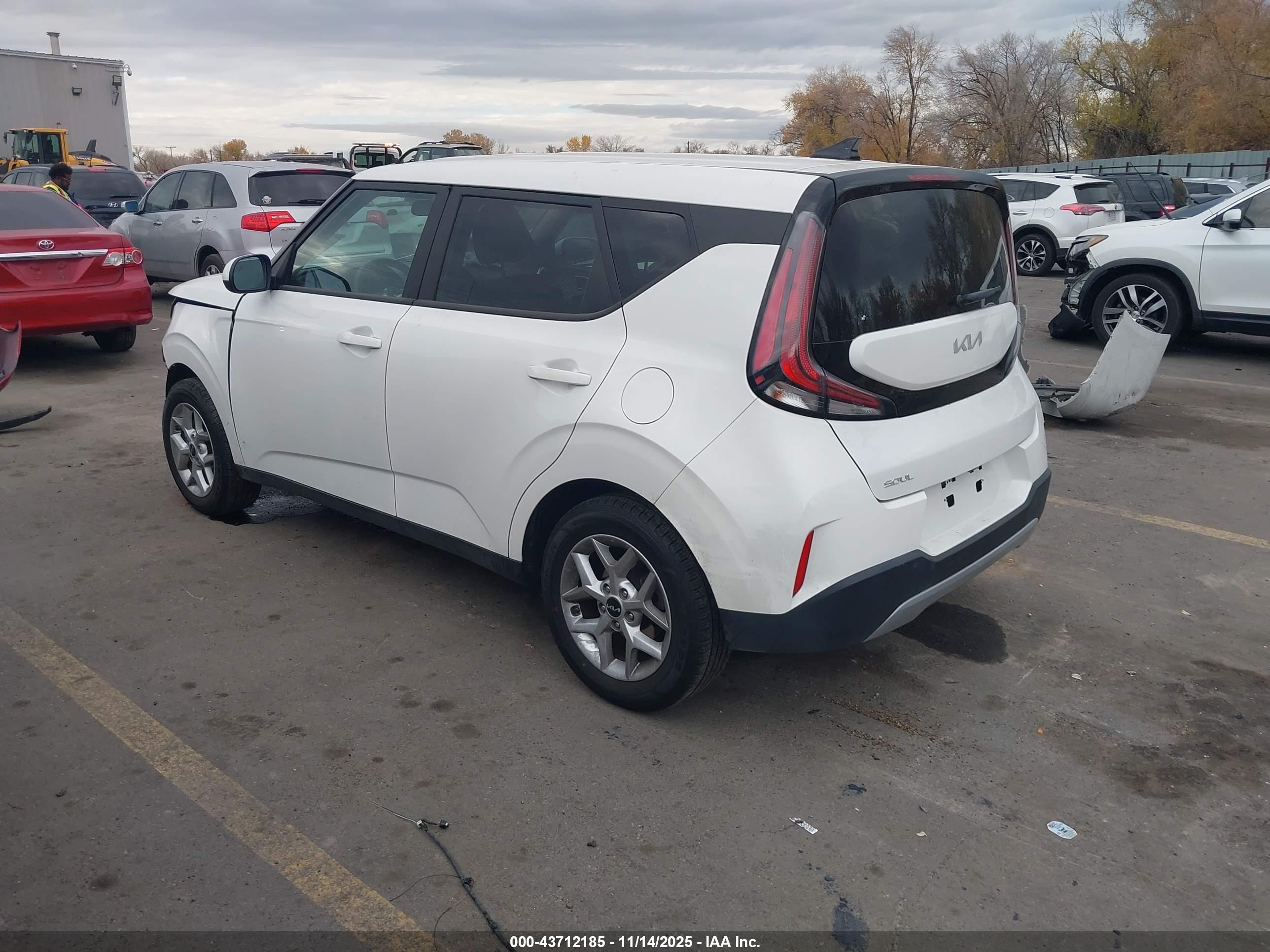 KIA SOUL image 3