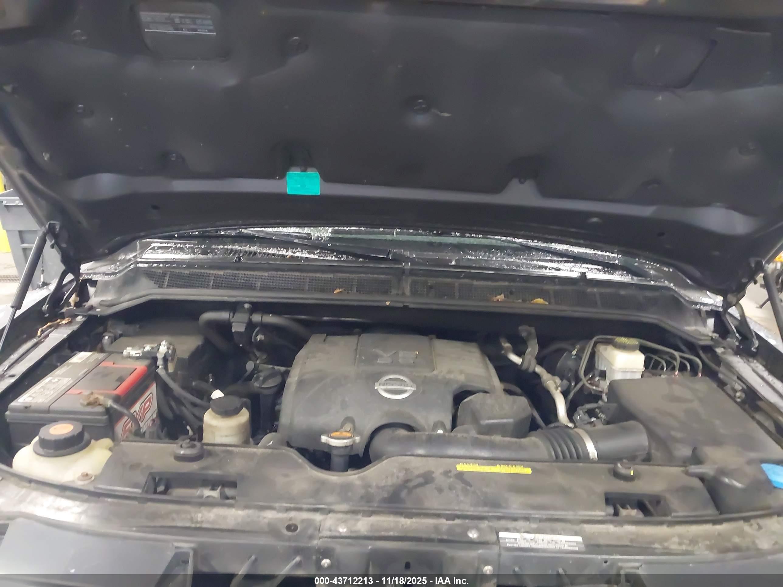 NISSAN TITAN image 10