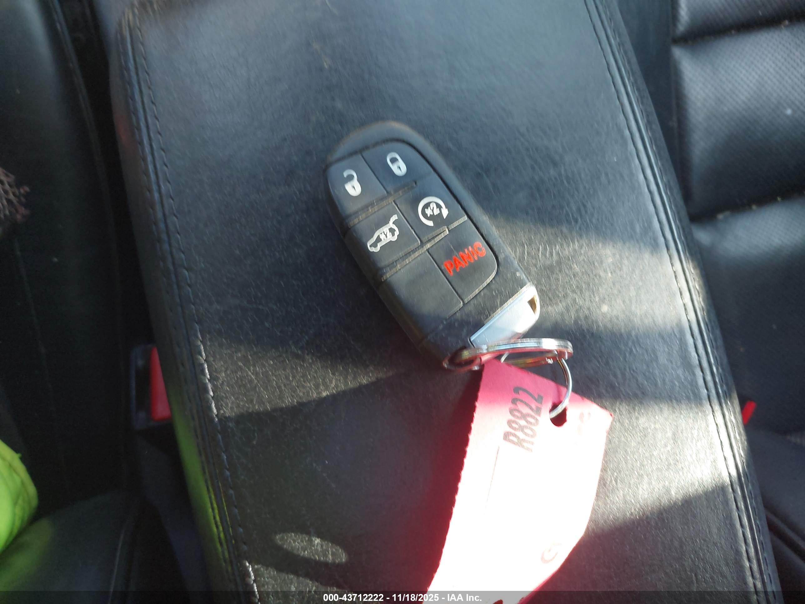 JEEP GRAND image 11