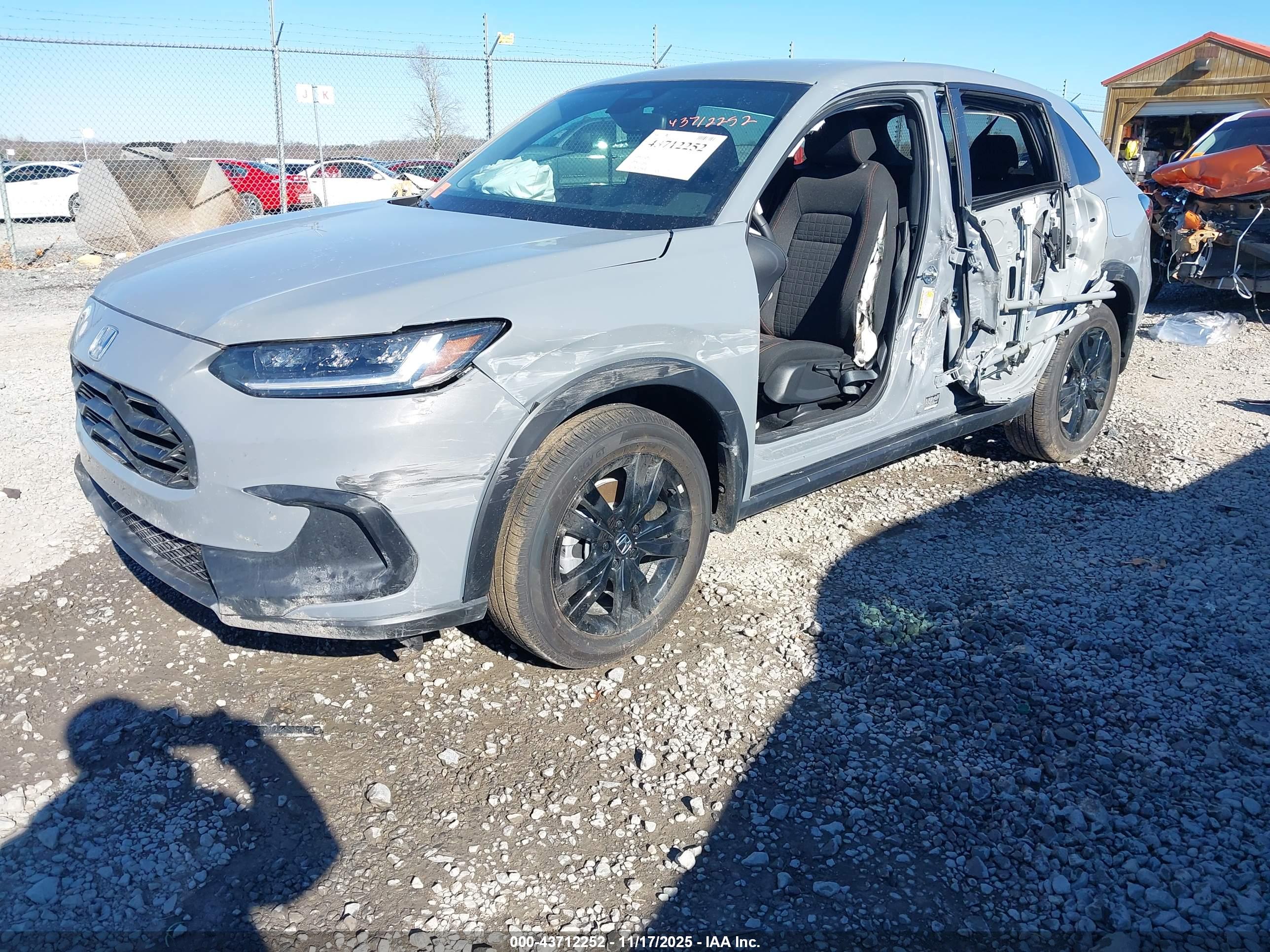 HONDA HR-V image 2