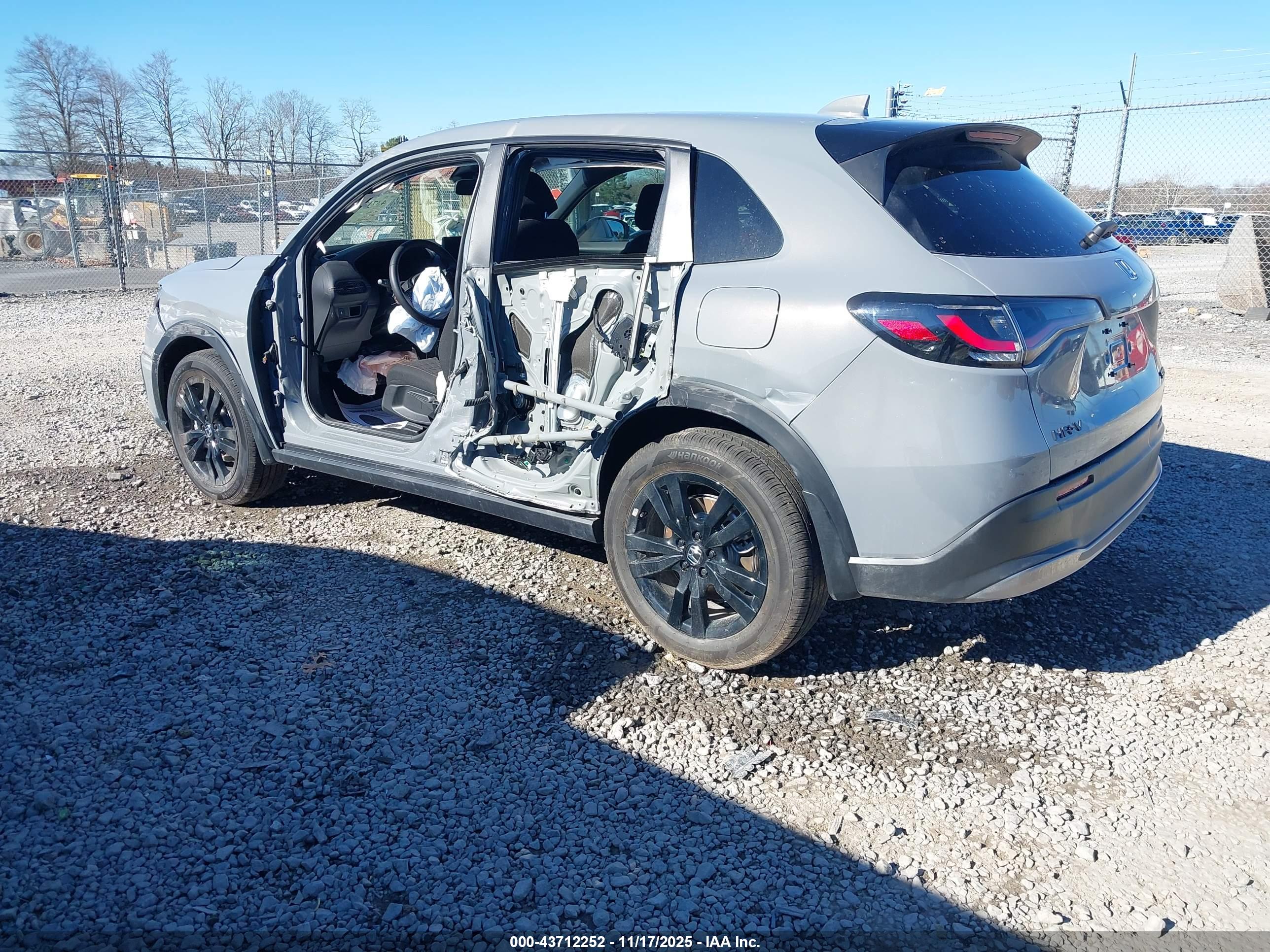 HONDA HR-V image 3