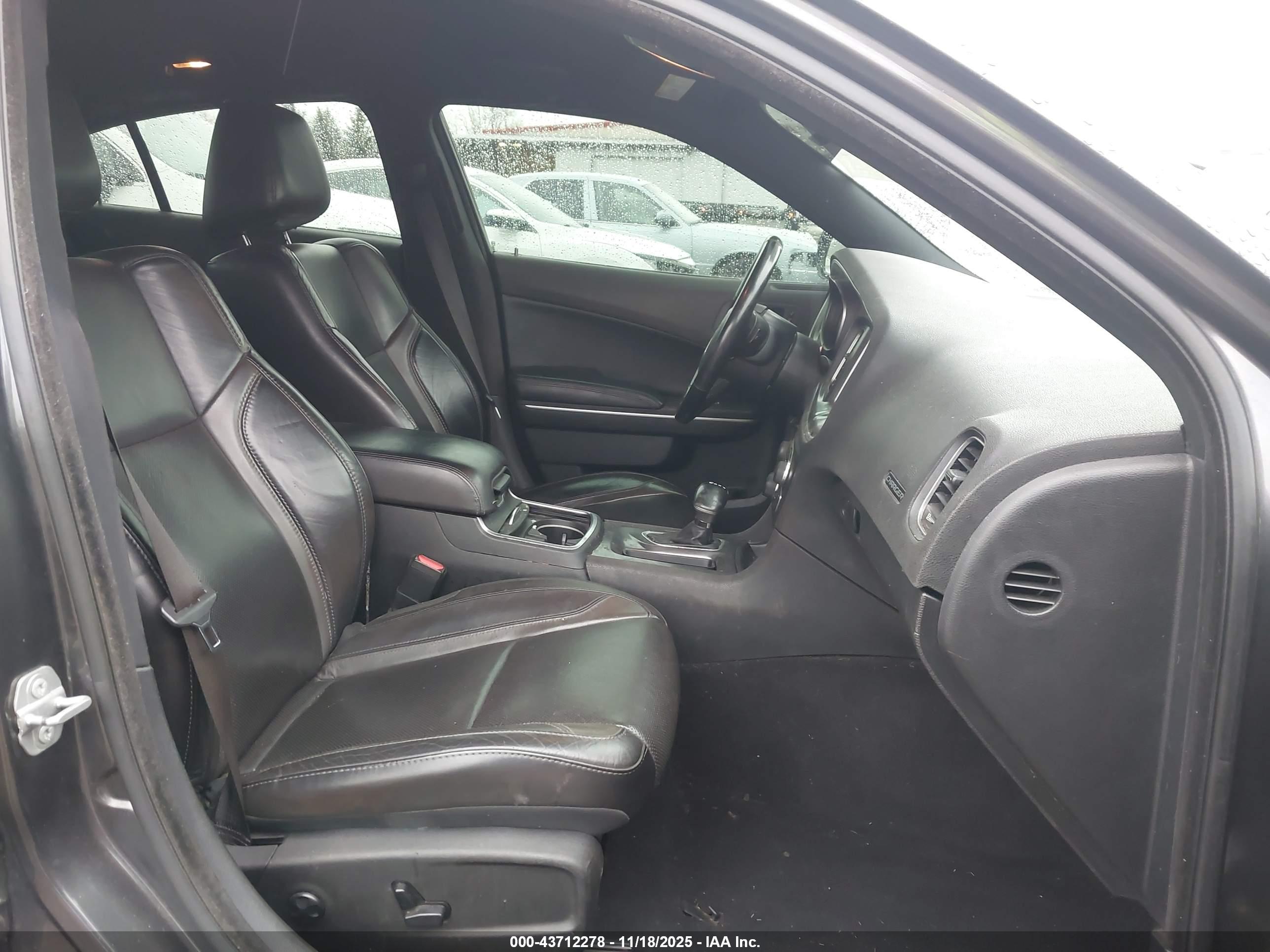 DODGE CHARGER image 5