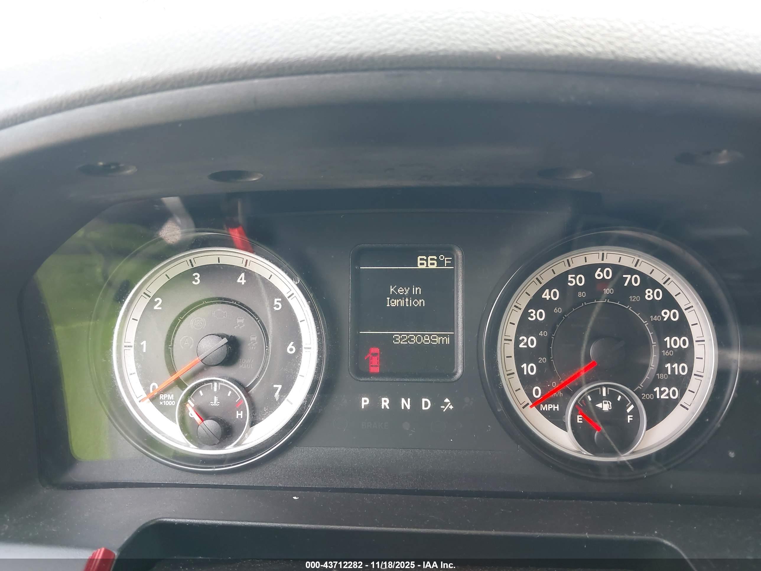 RAM 2500 image 7