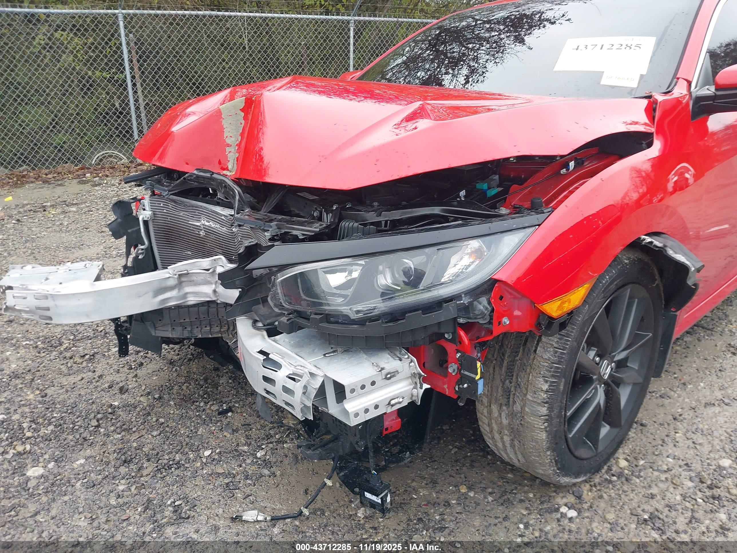 HONDA CIVIC image 6