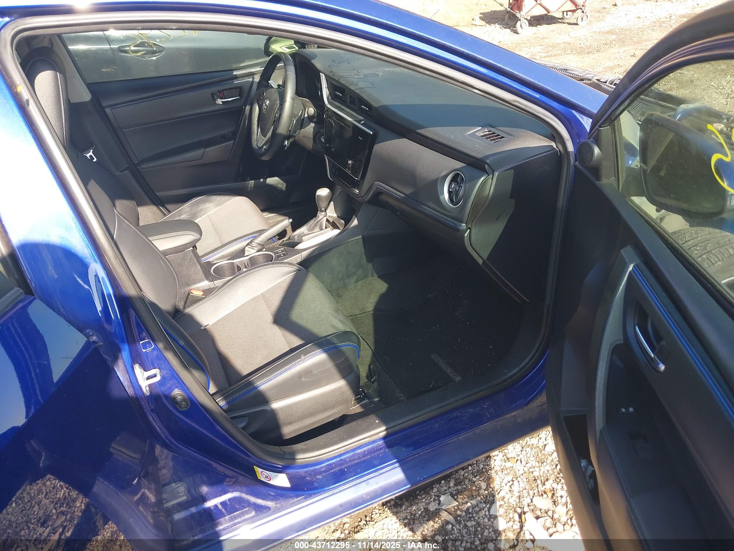 TOYOTA COROLLA image 5
