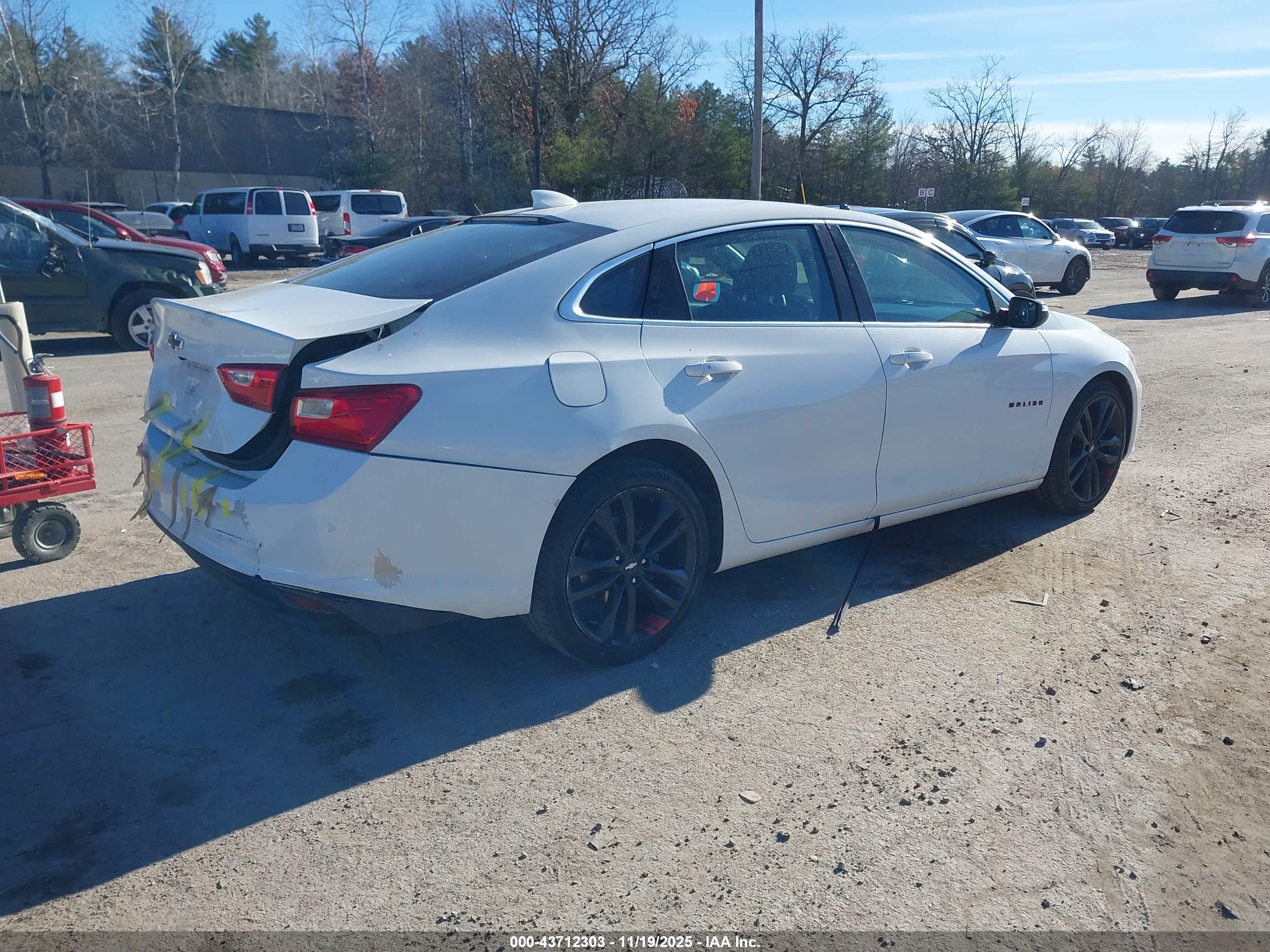 CHEVROLET MALIBU image 4