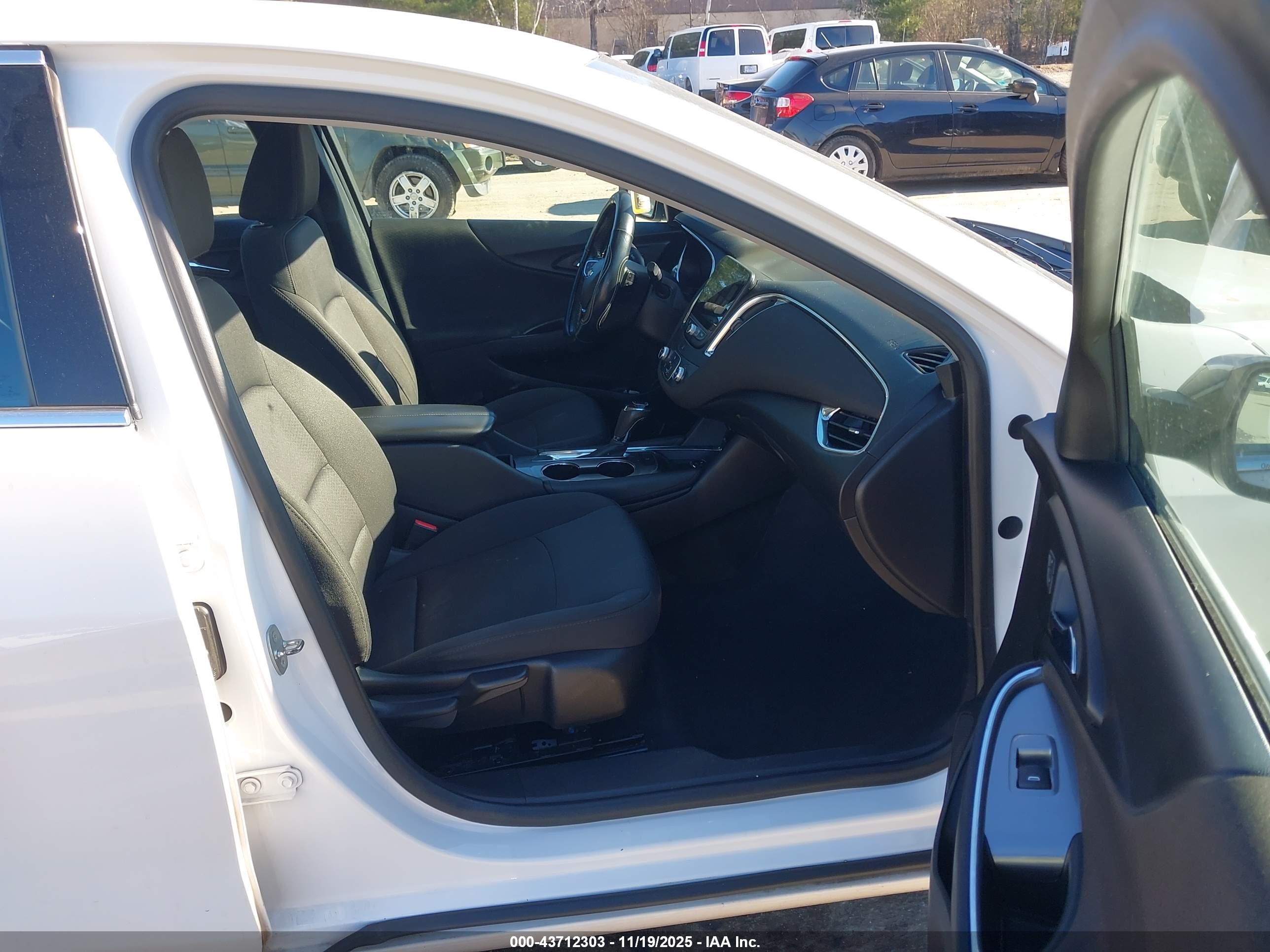 CHEVROLET MALIBU image 5