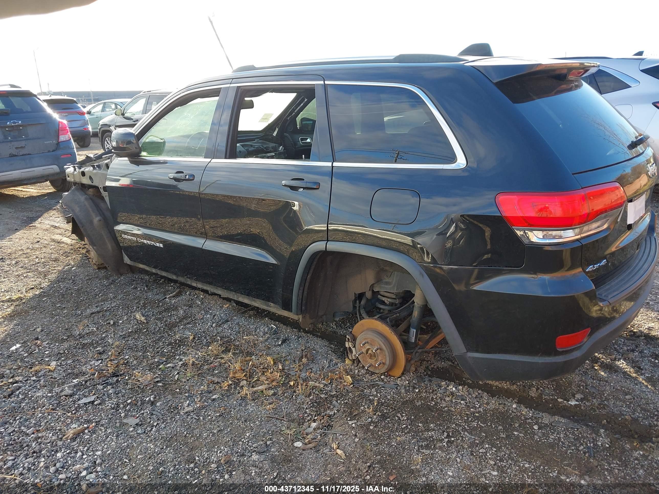 JEEP GRAND image 3