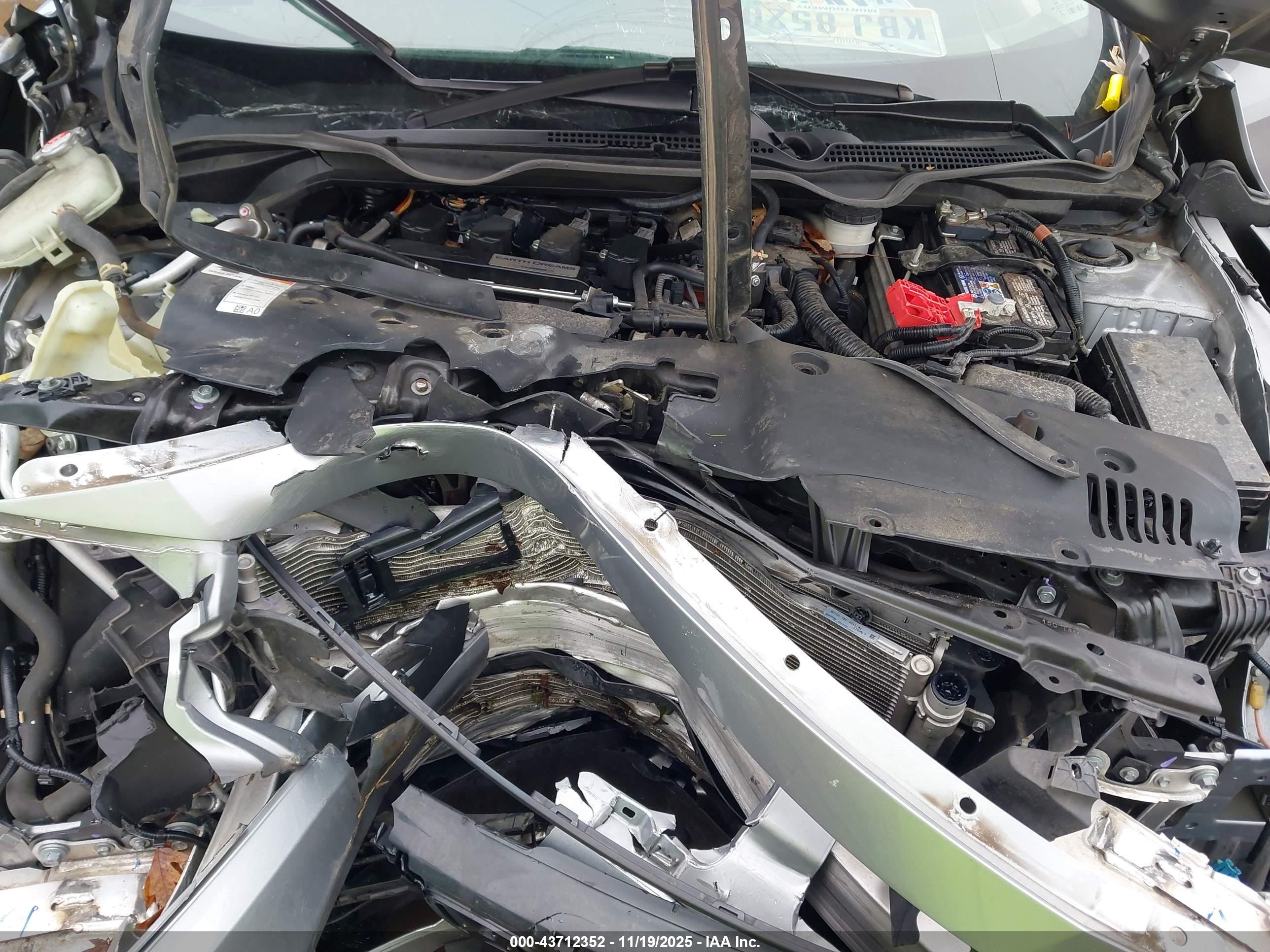 HONDA CIVIC image 10