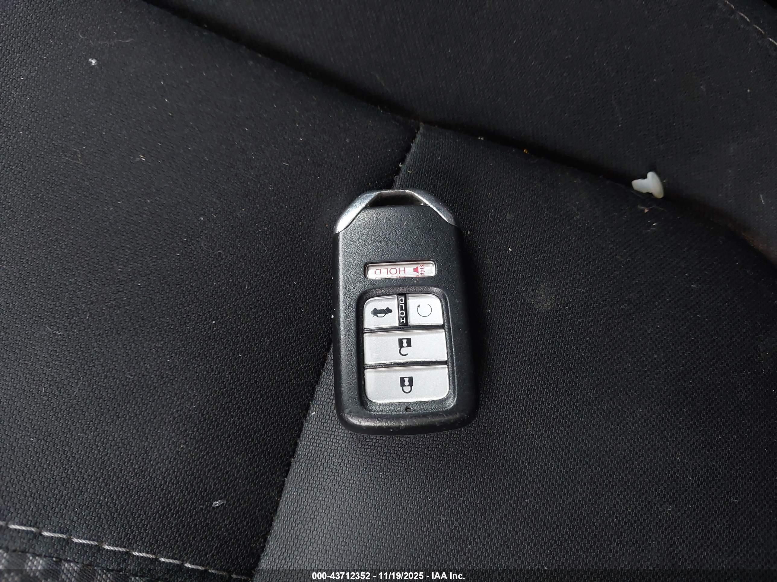 HONDA CIVIC image 11