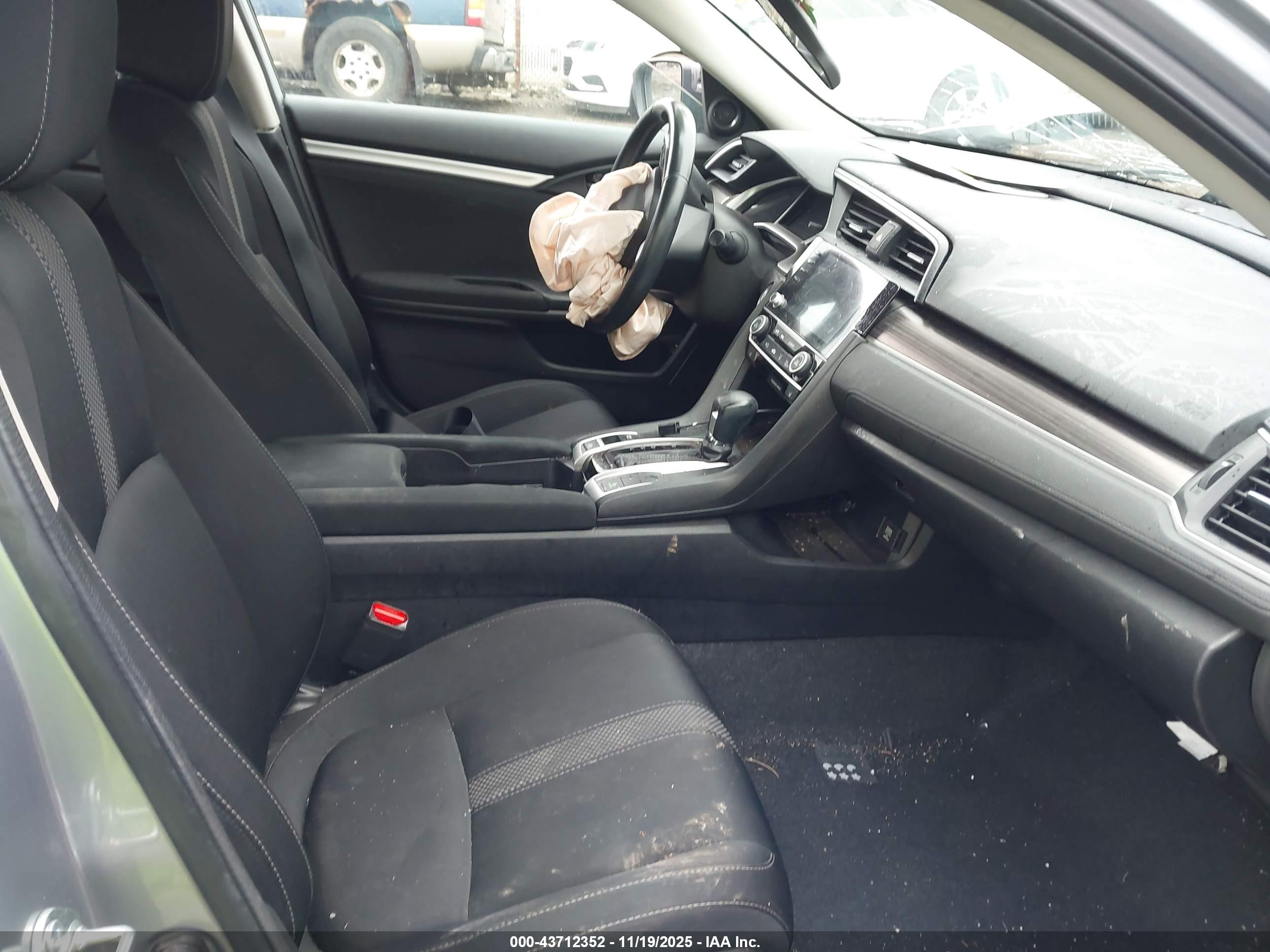 HONDA CIVIC image 5