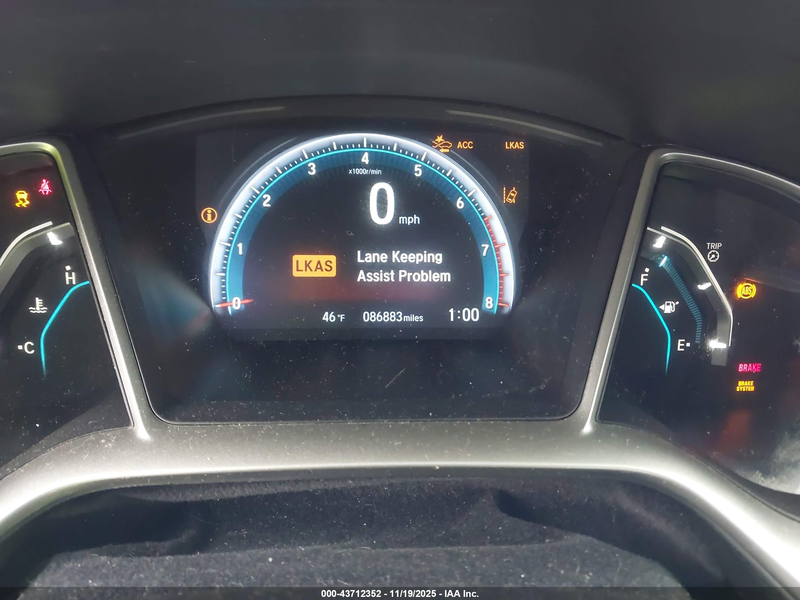 HONDA CIVIC image 7