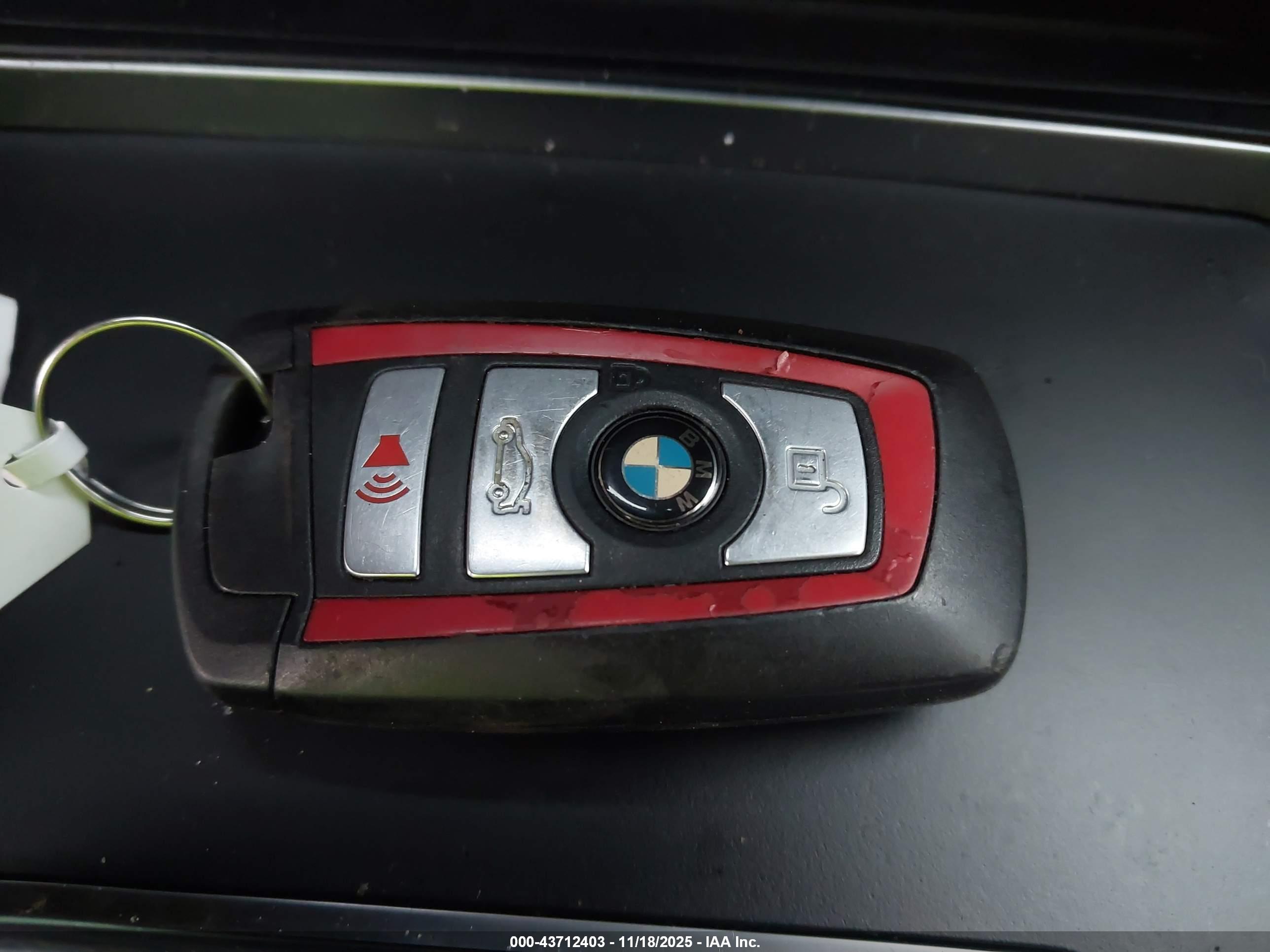 BMW 328I image 11