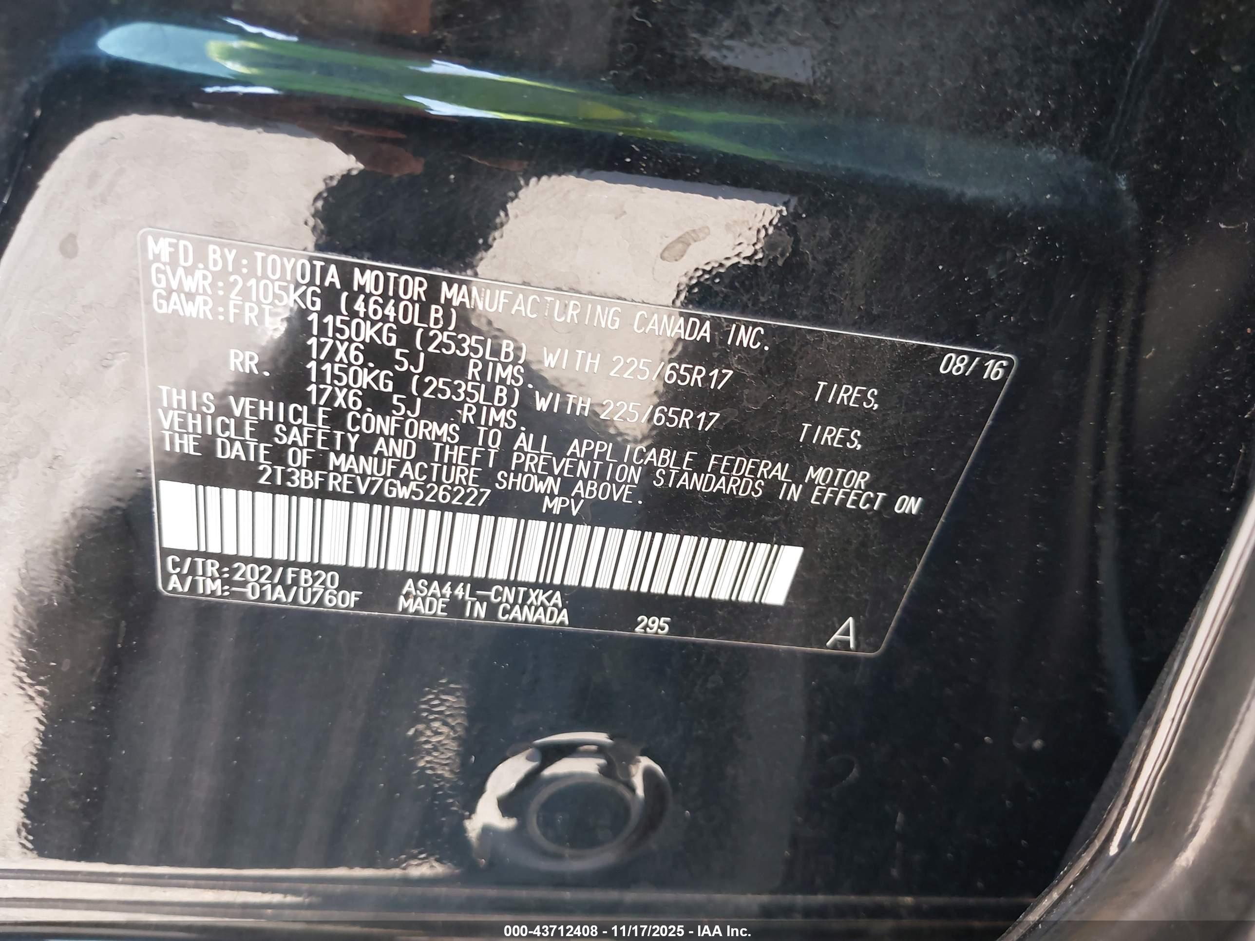 TOYOTA RAV4 image 9
