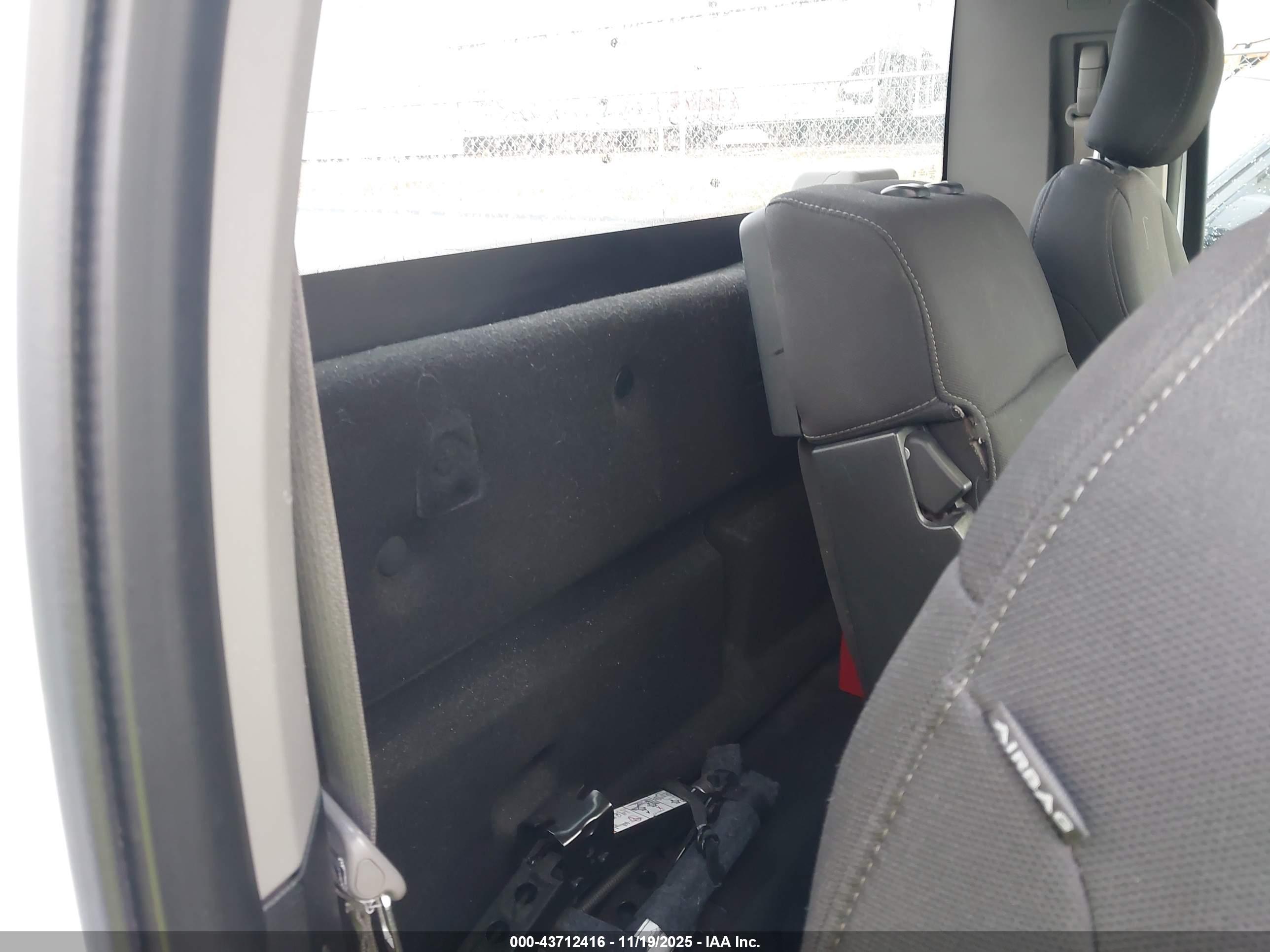 FORD F-150 image 8