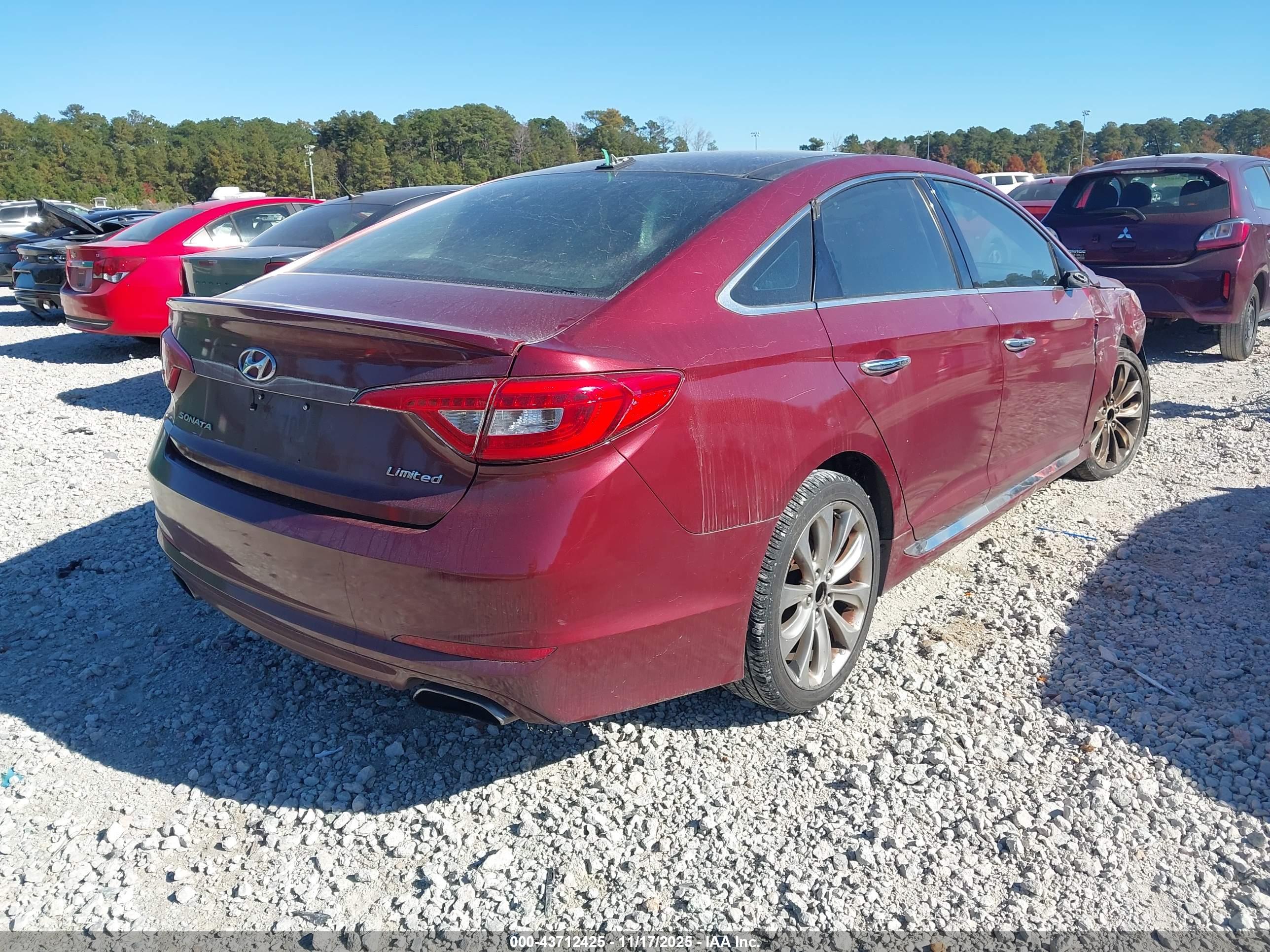 HYUNDAI SONATA image 4