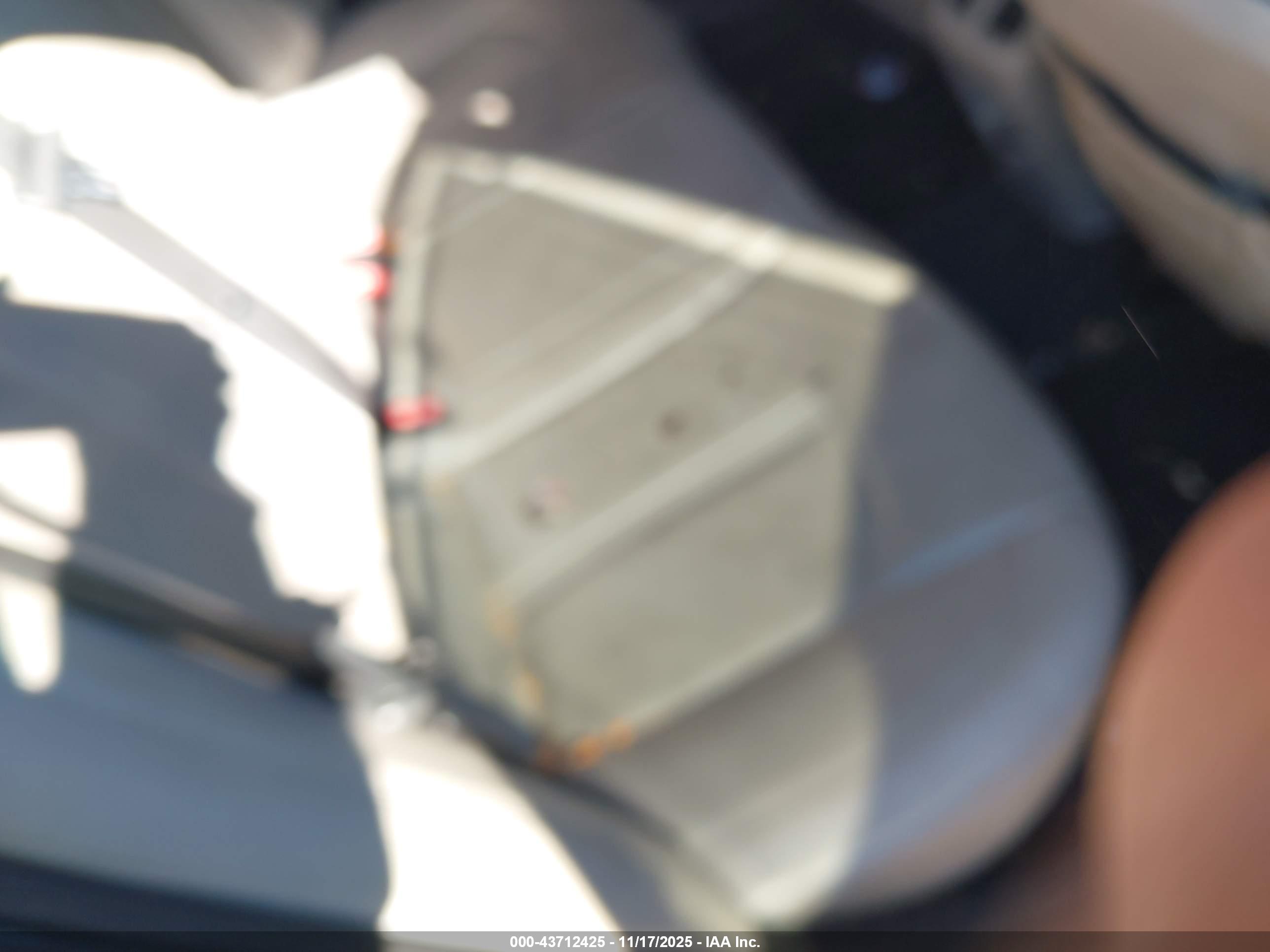 HYUNDAI SONATA image 8
