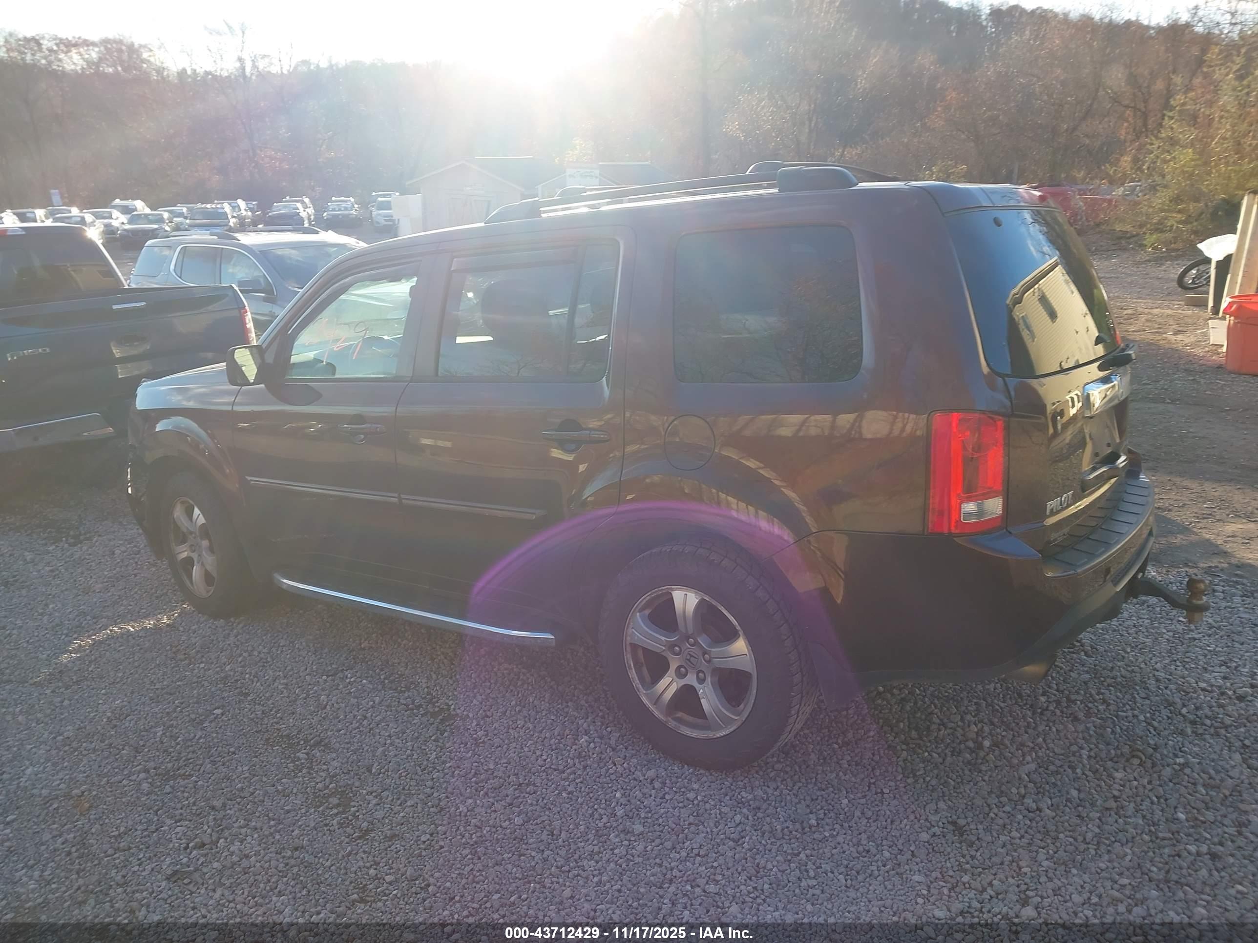 HONDA PILOT image 3