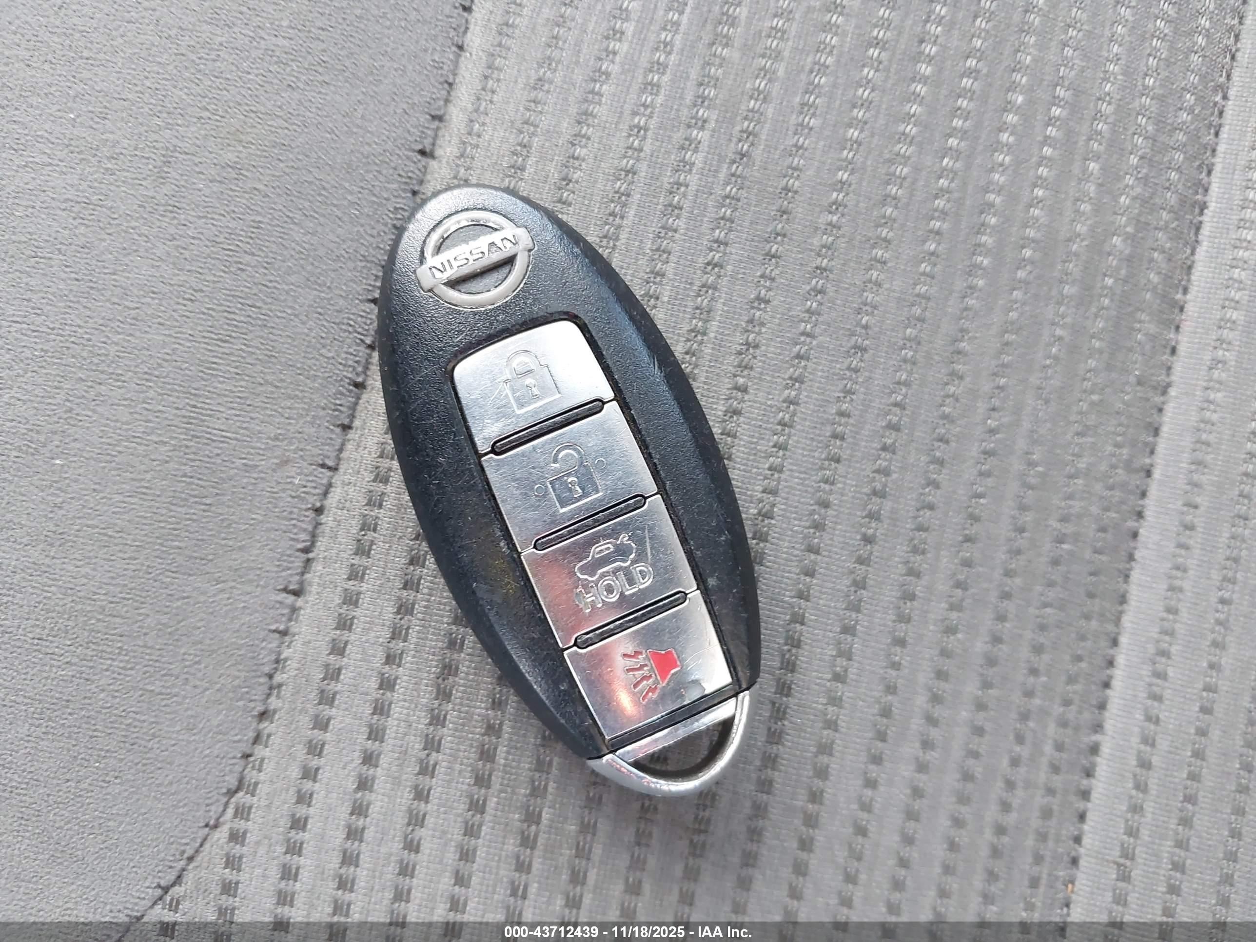 NISSAN SENTRA image 11