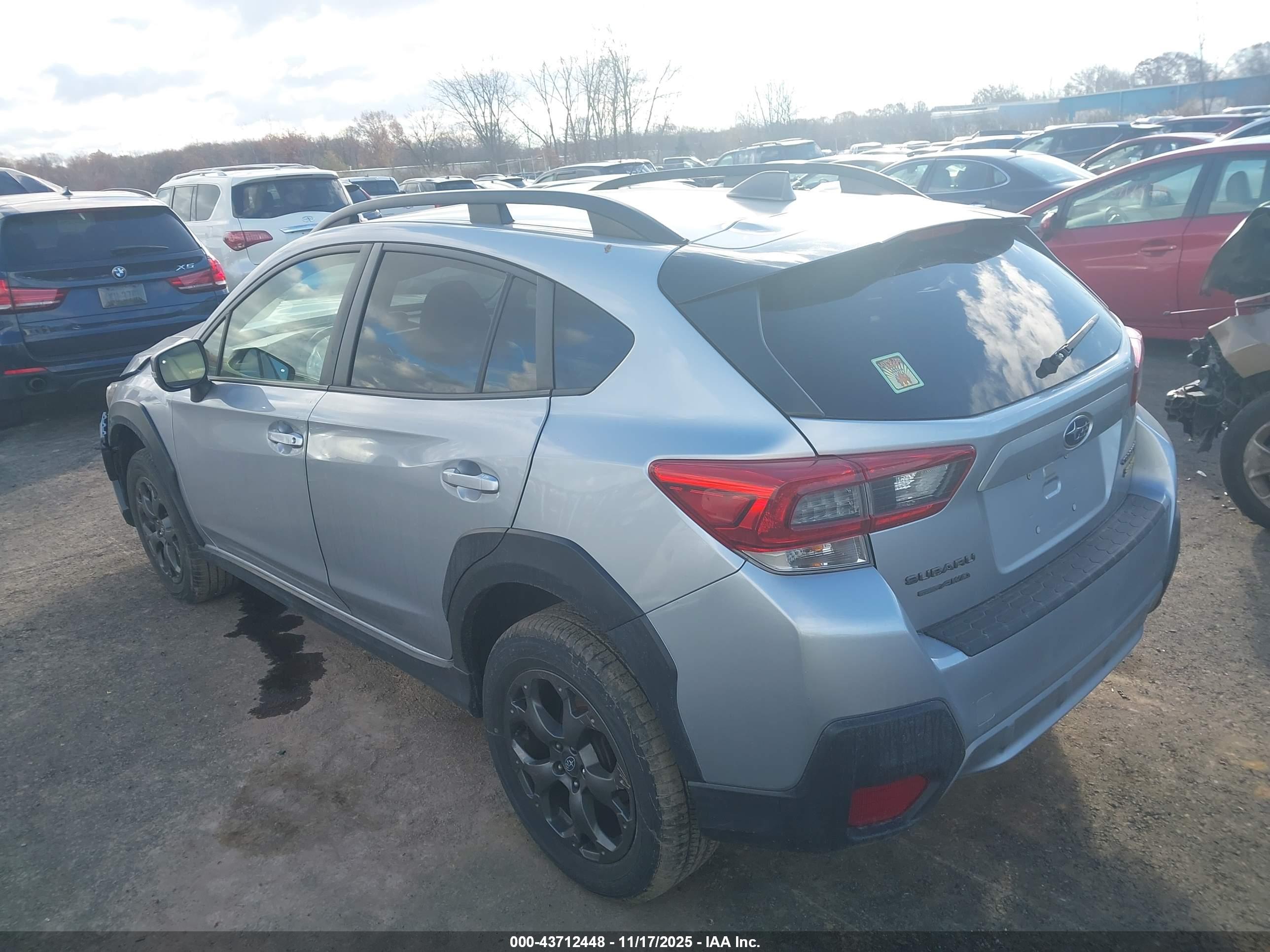SUBARU CROSSTREK image 3
