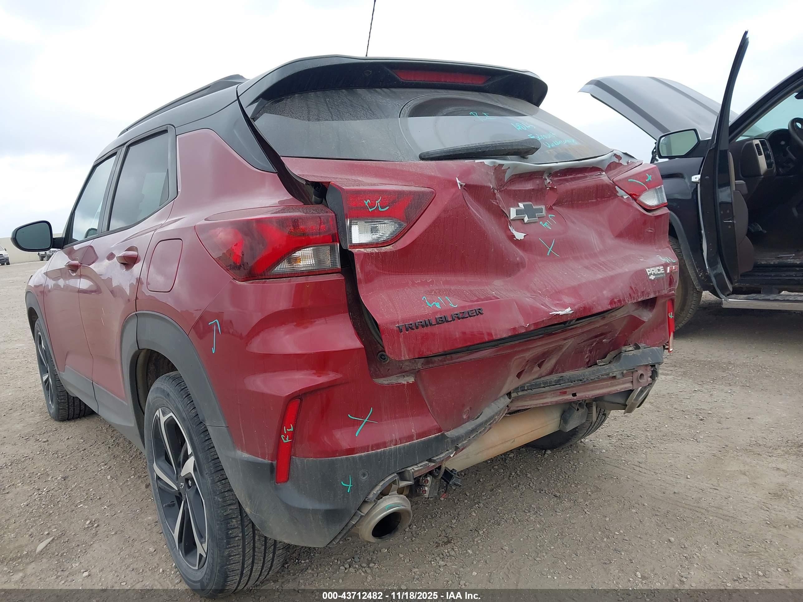 CHEVROLET TRAILBLAZER image 6