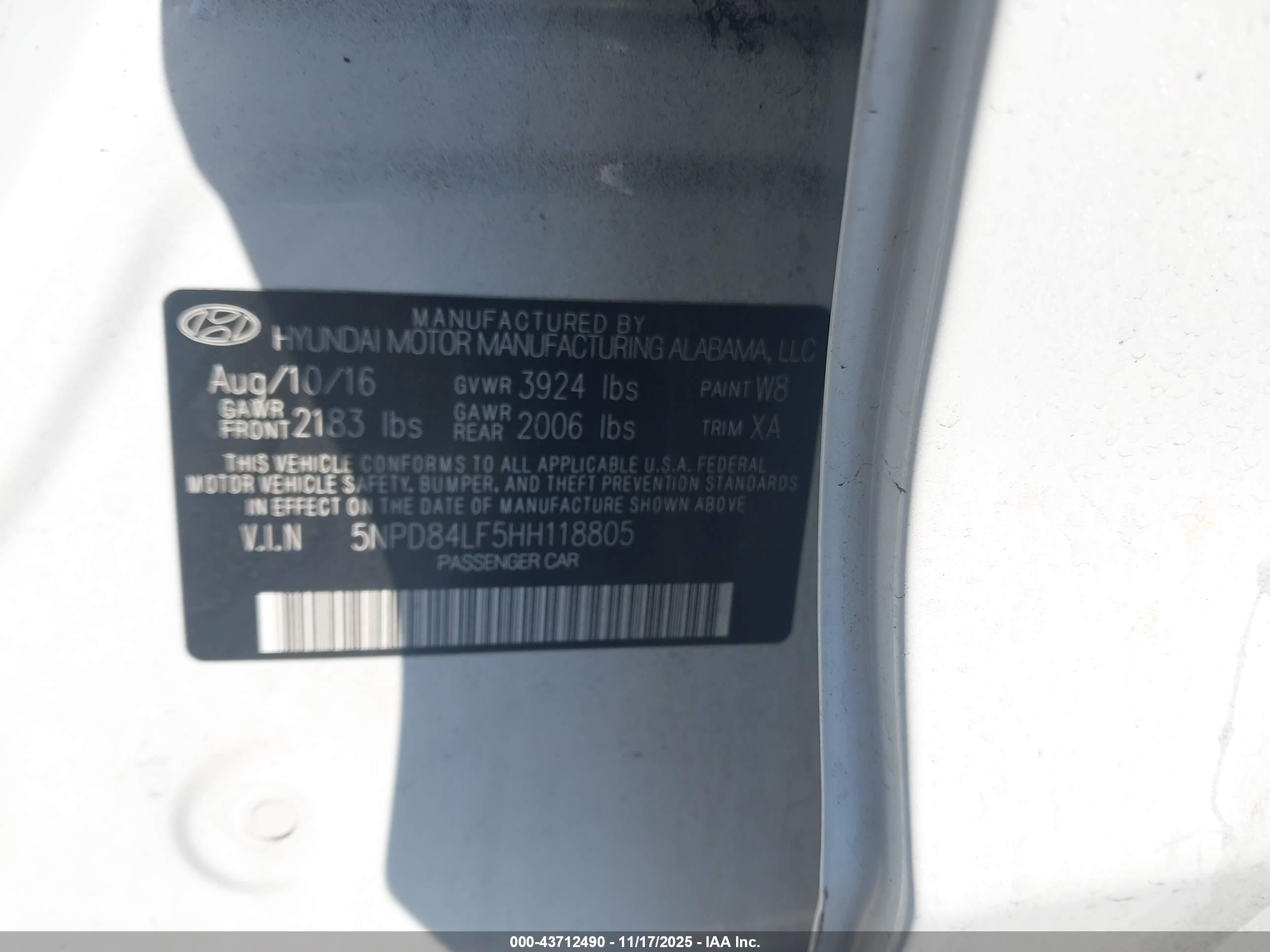 HYUNDAI ELANTRA image 9