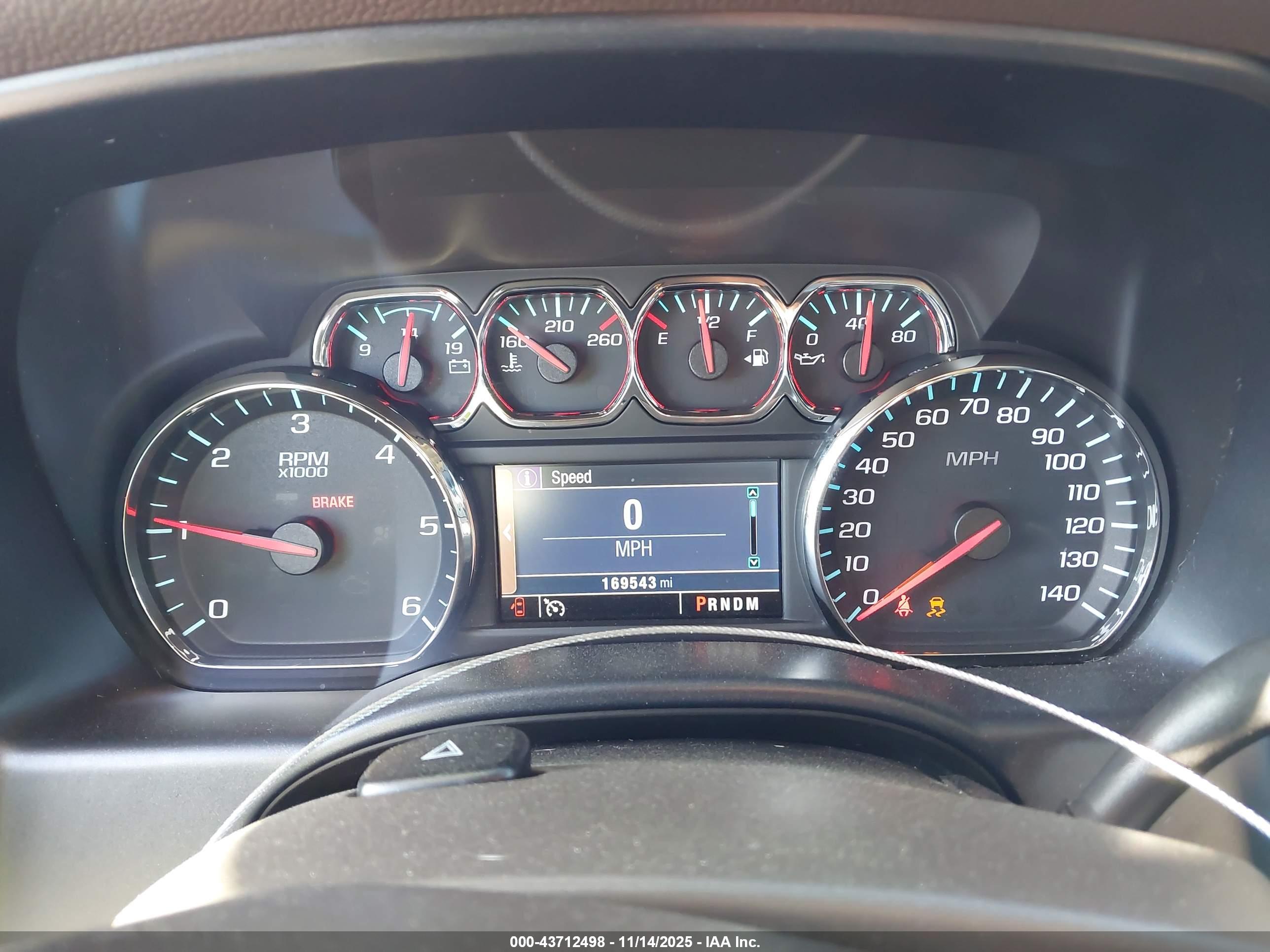 CHEVROLET SILVERADO image 7