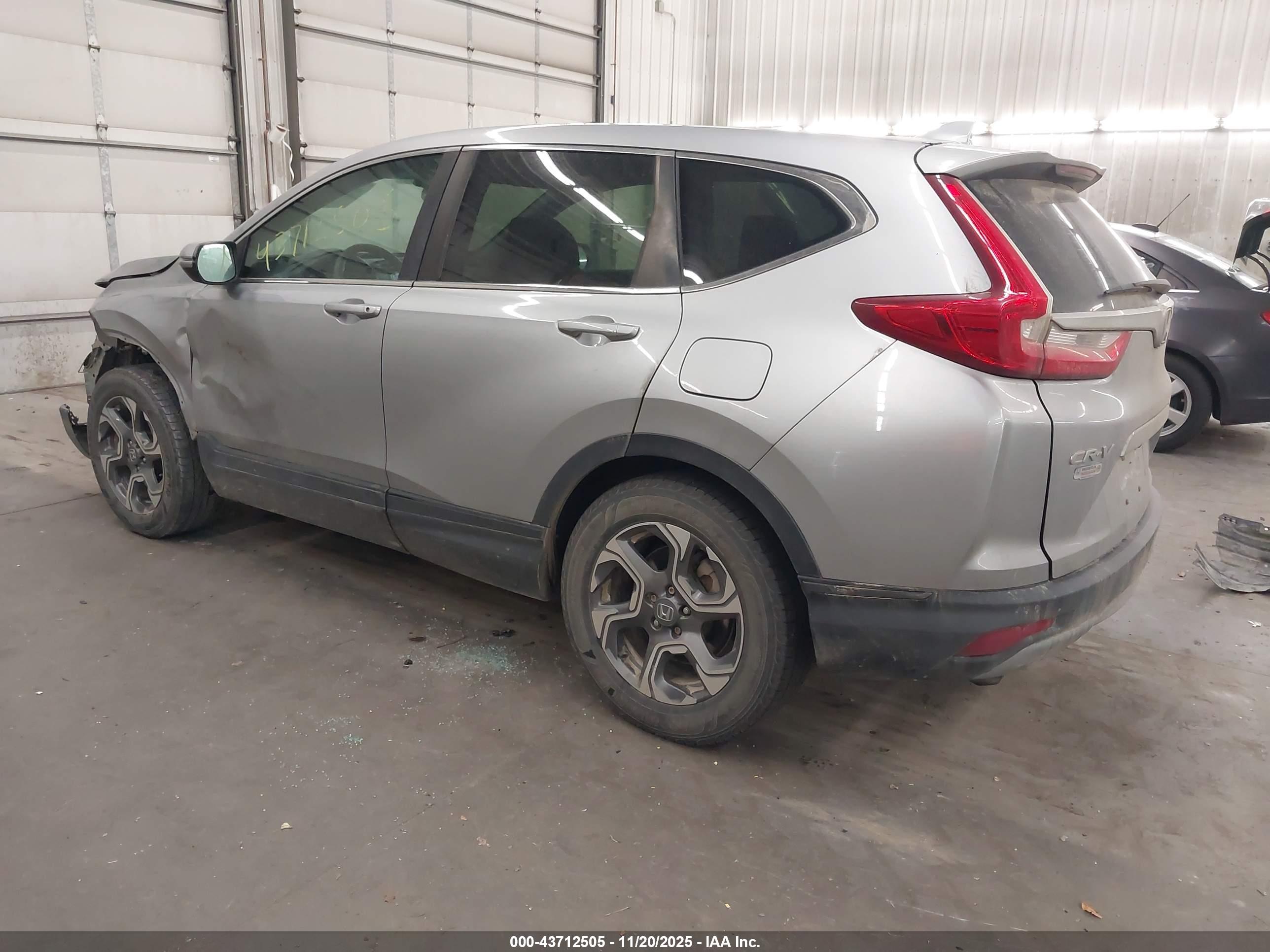 HONDA CR-V image 3