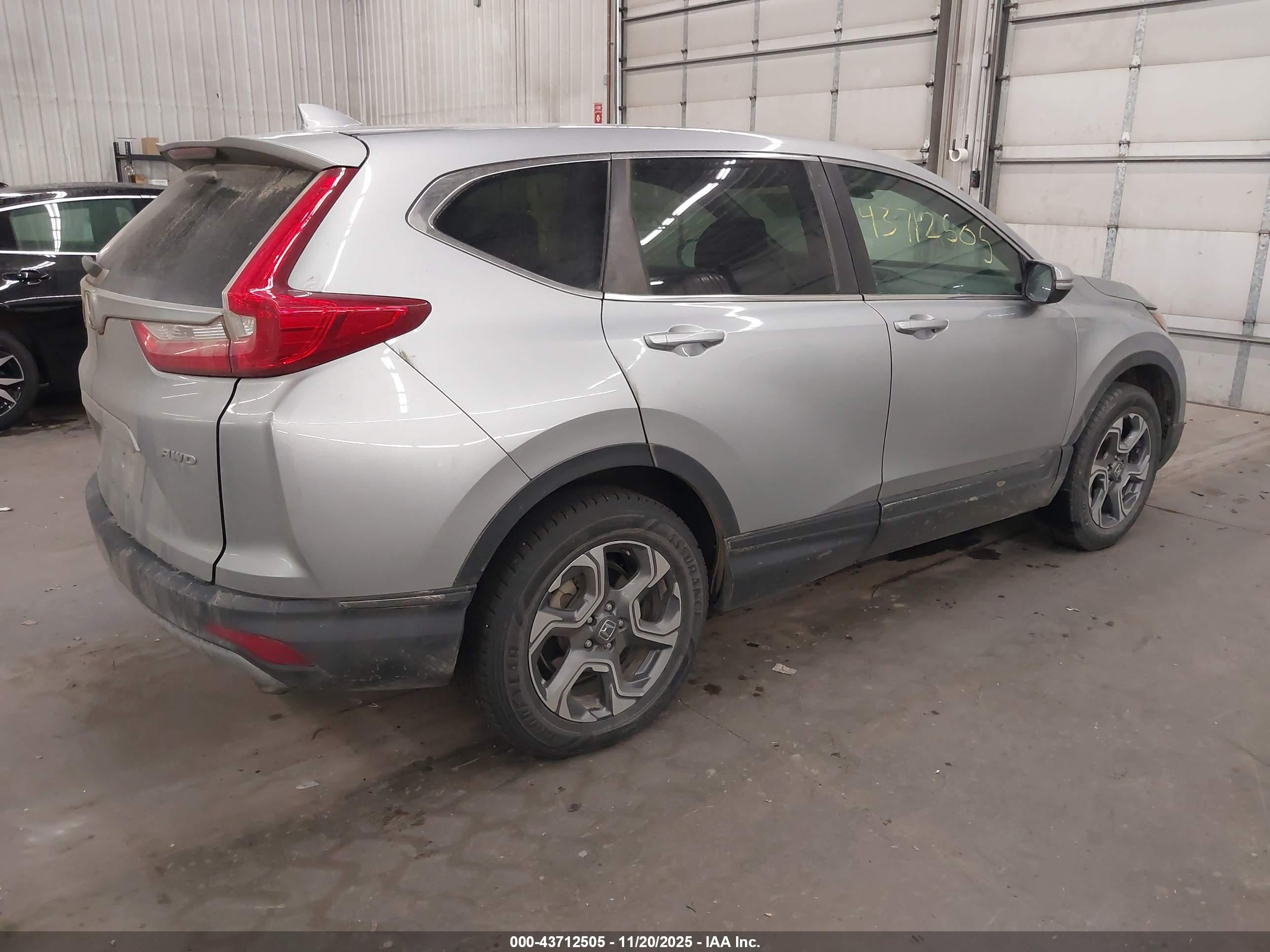 HONDA CR-V image 4