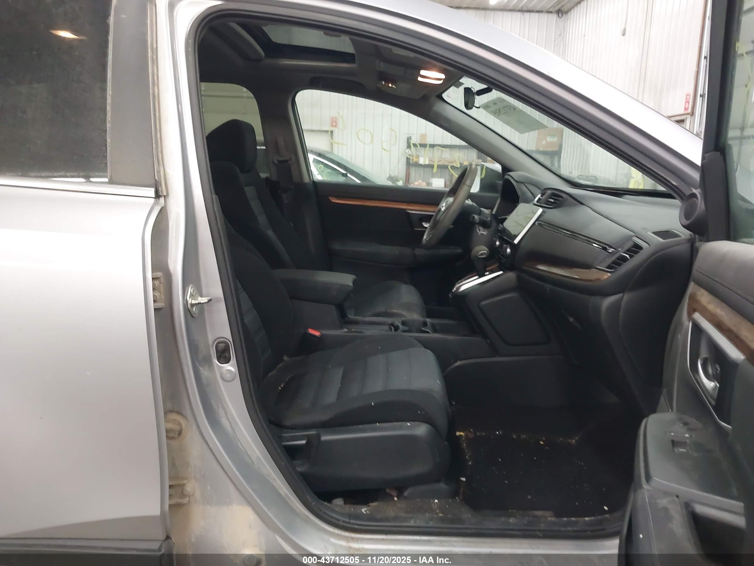 HONDA CR-V image 5