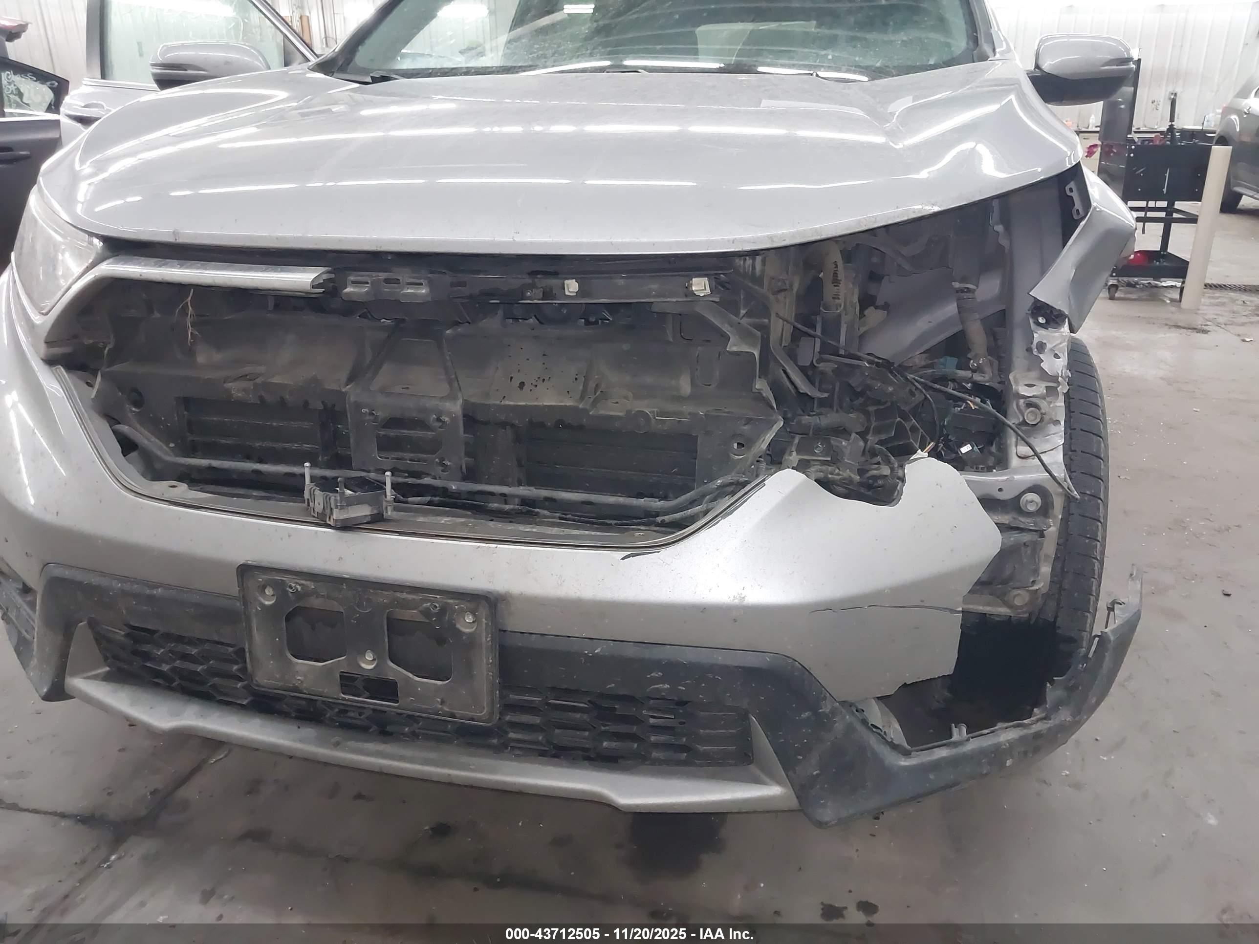 HONDA CR-V image 6