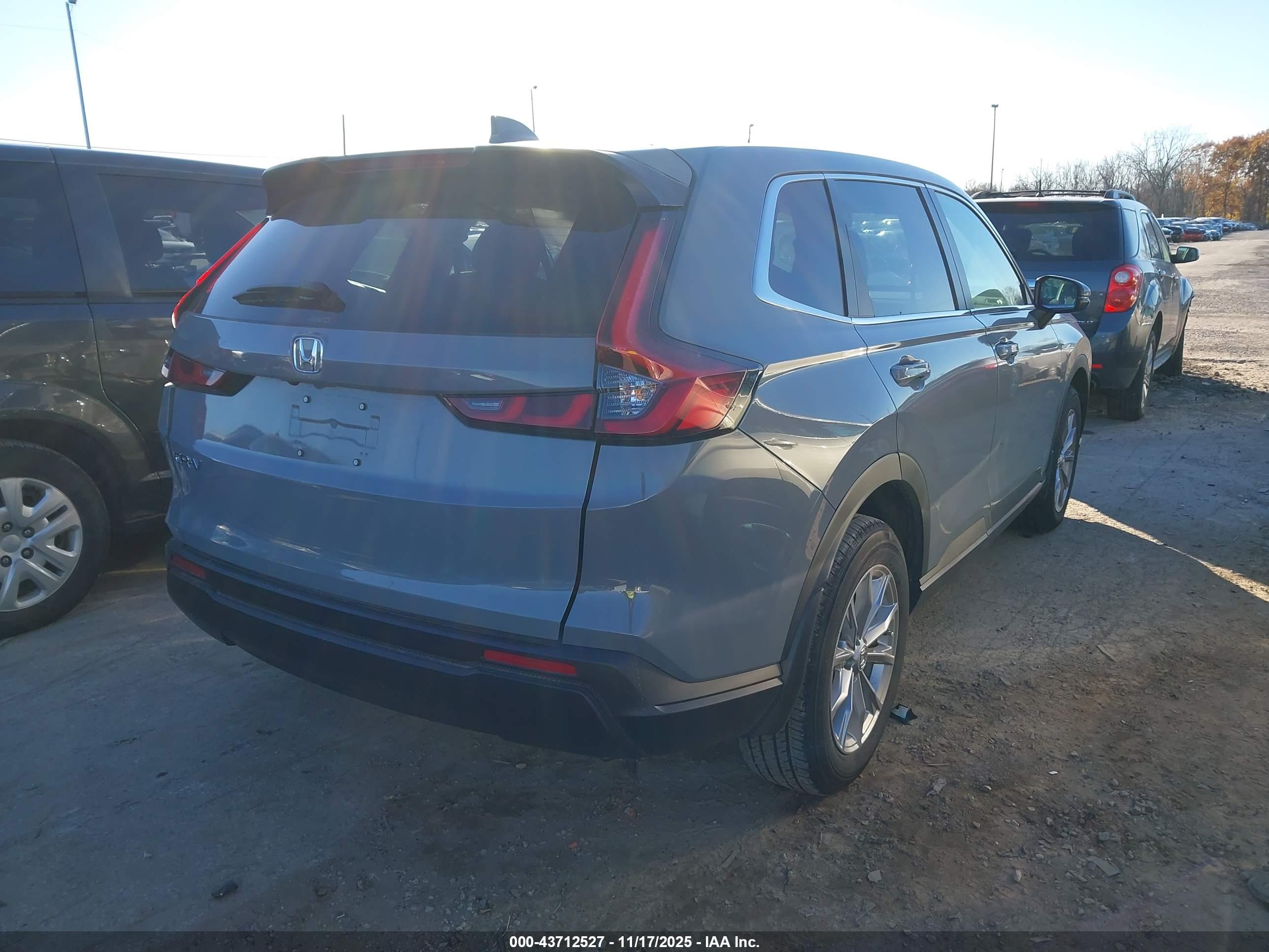 HONDA CR-V image 4