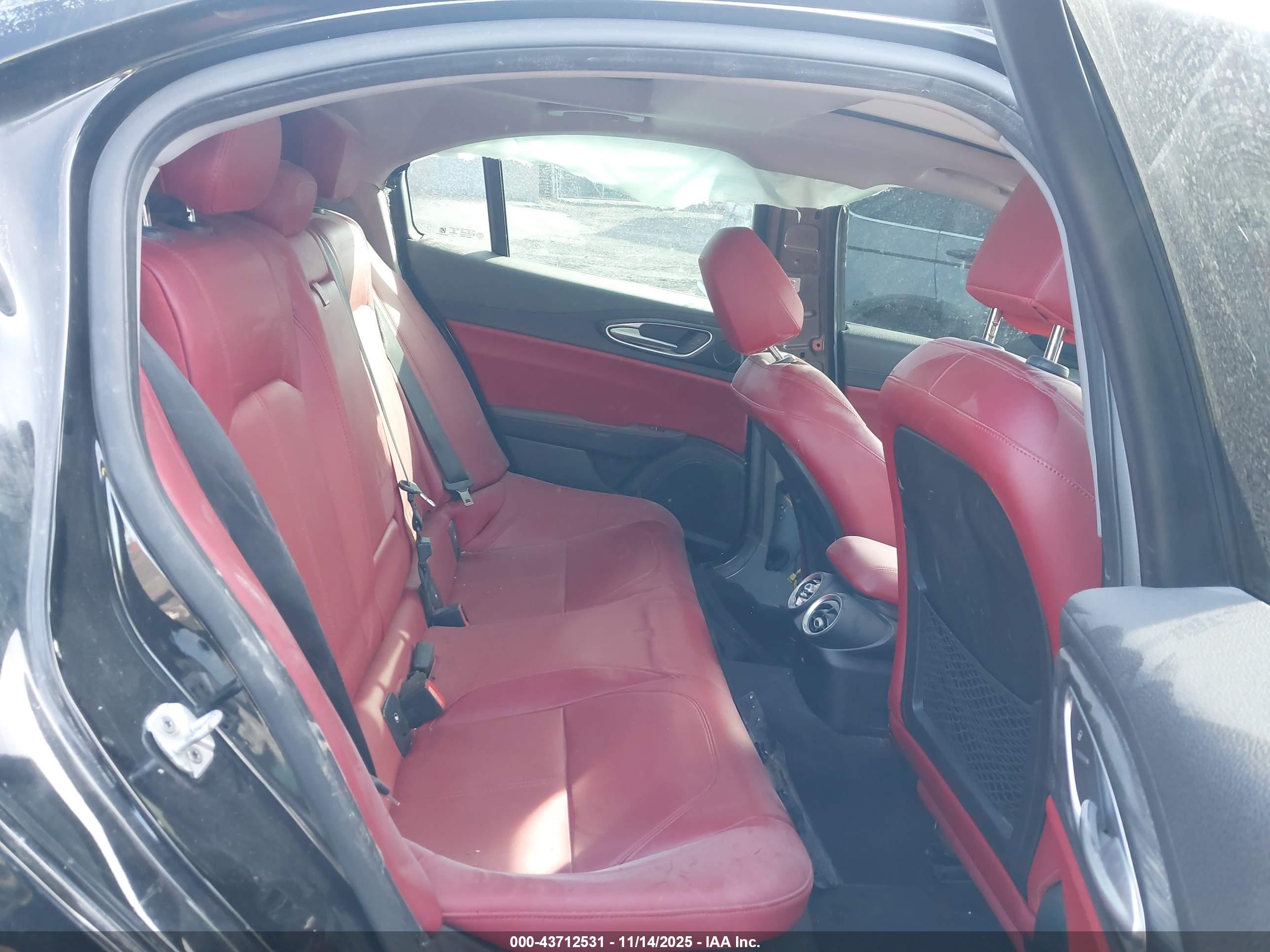 ALFA ROMEO image 8