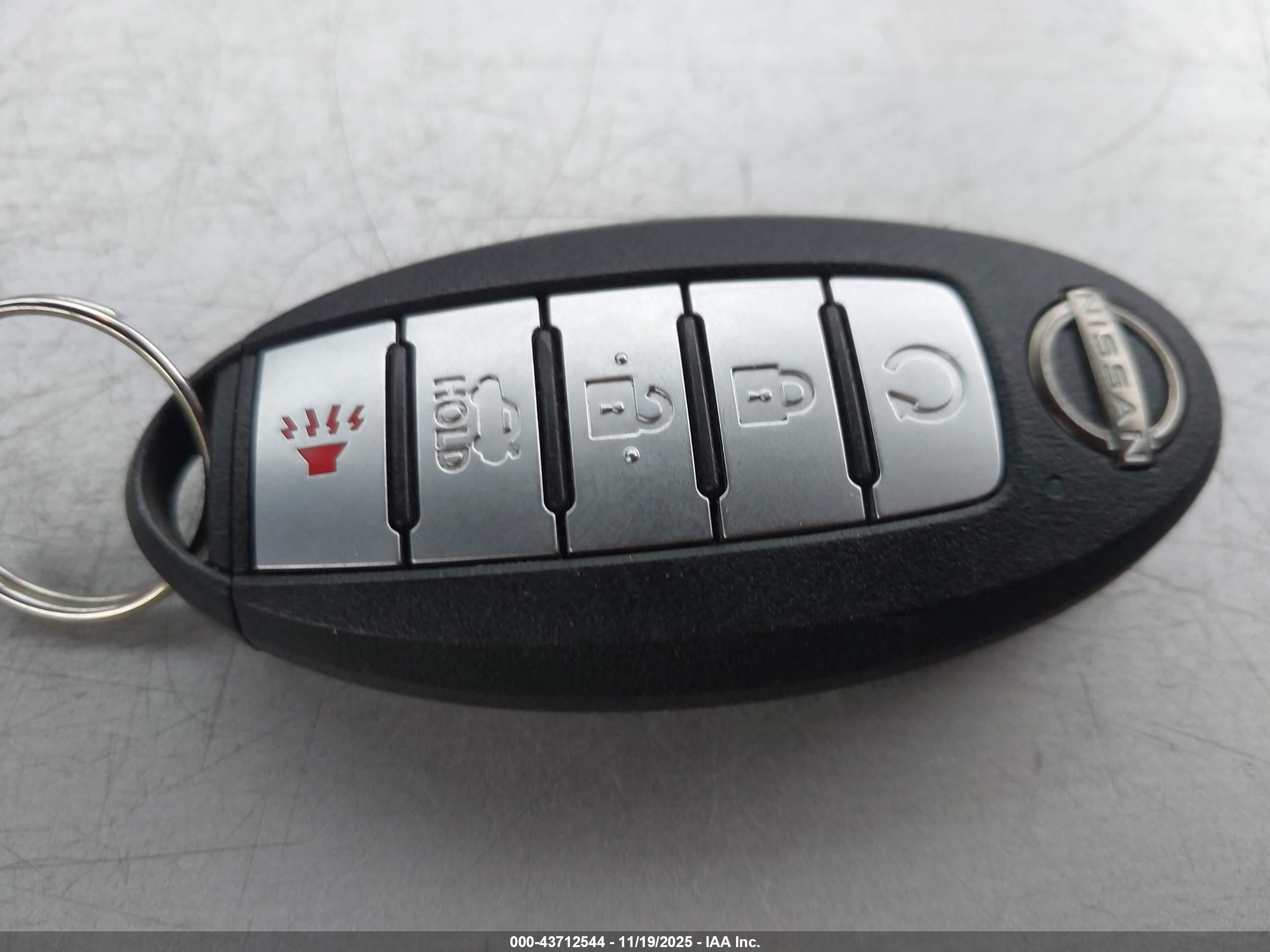 NISSAN ALTIMA image 11