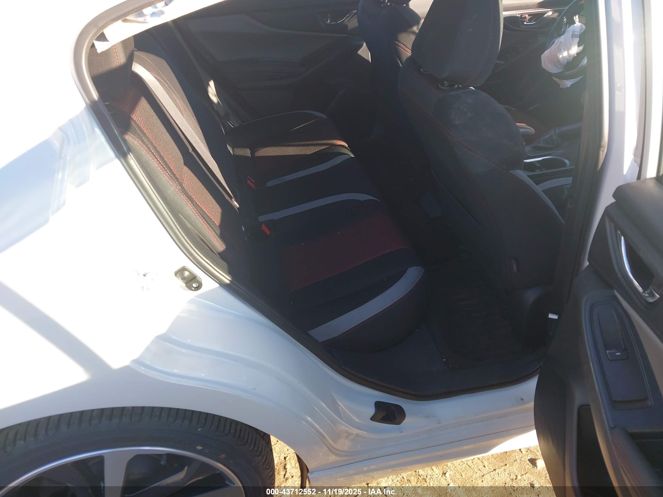 SUBARU IMPREZA image 8