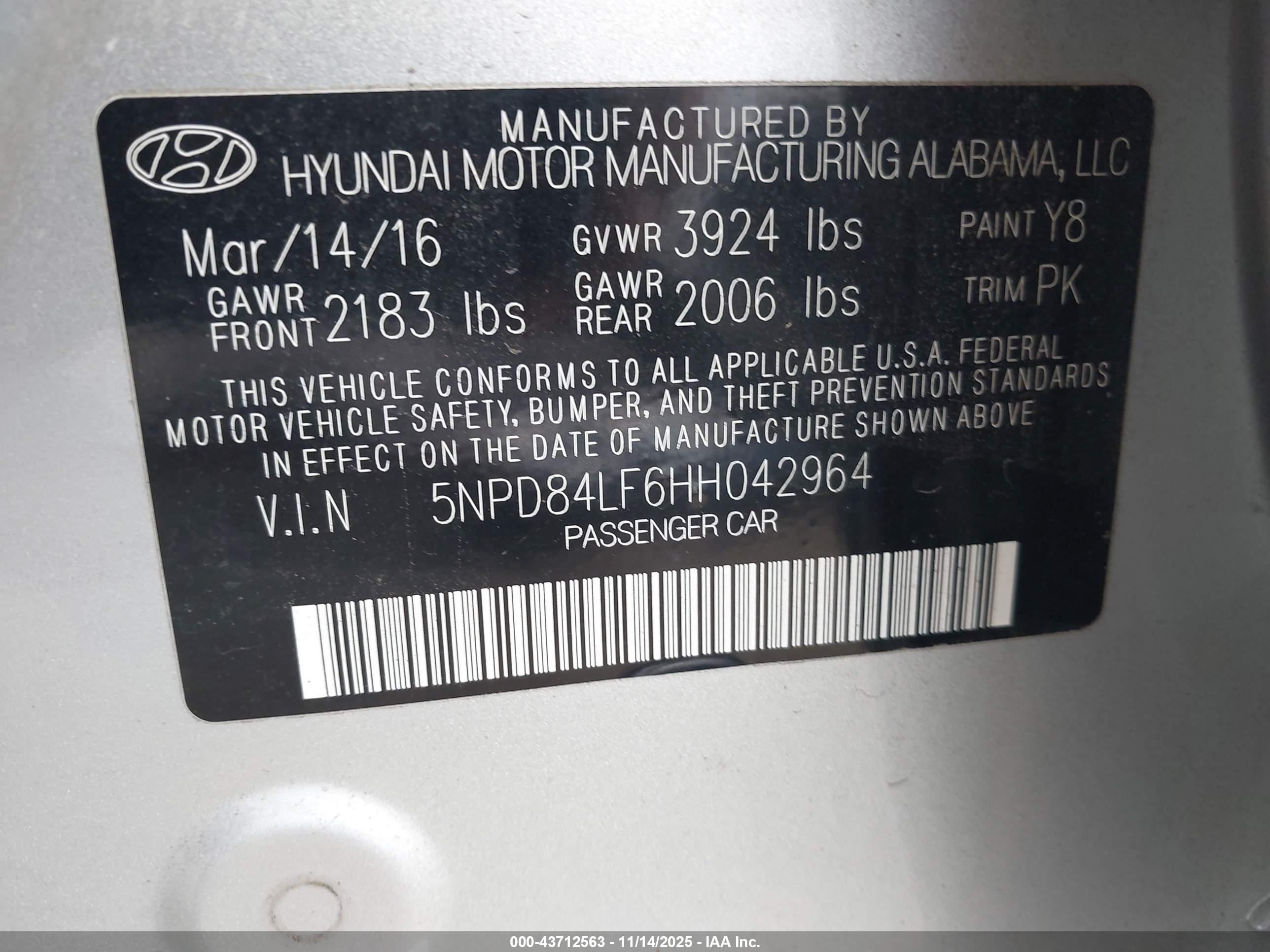 HYUNDAI ELANTRA image 9
