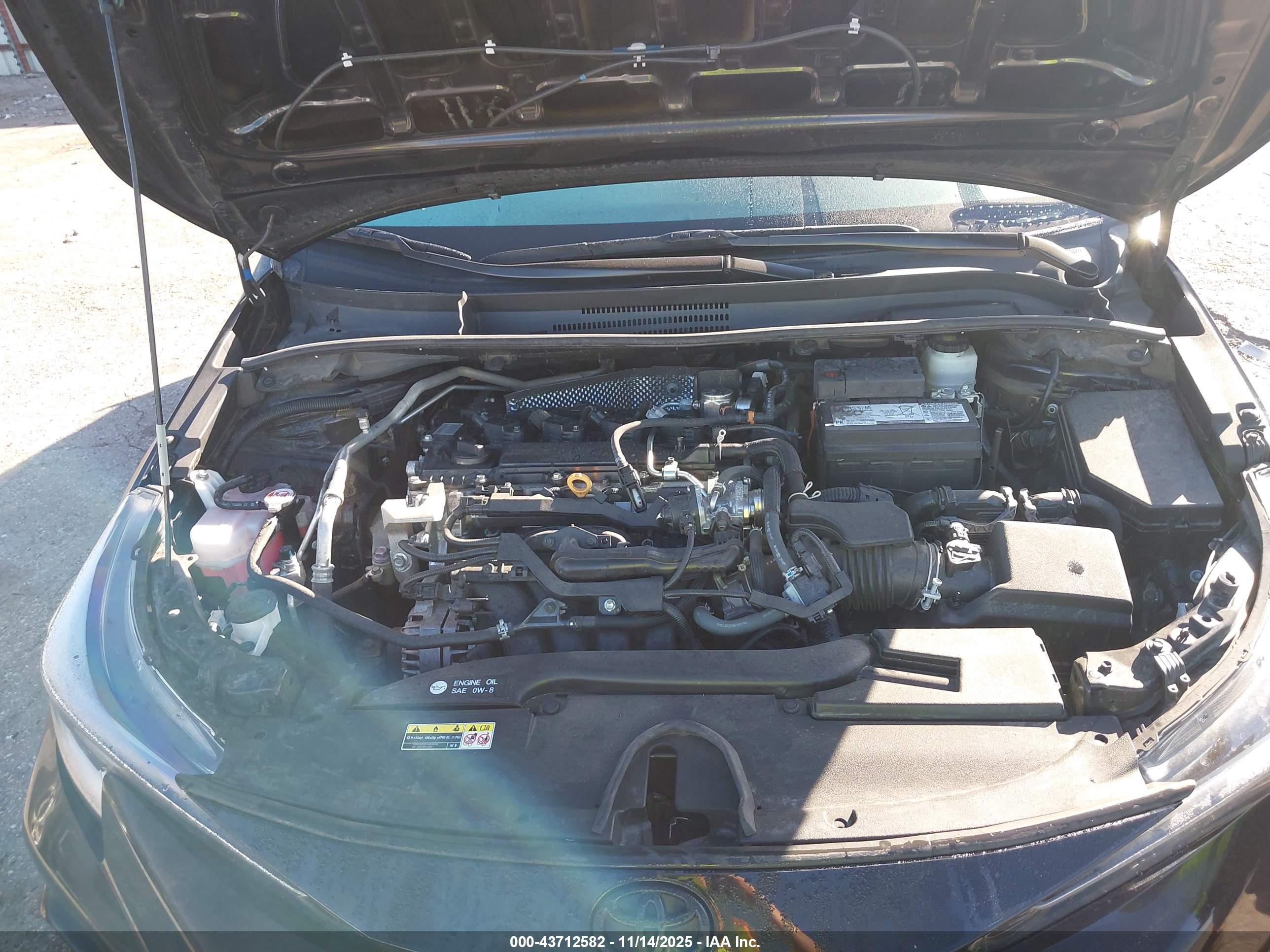 TOYOTA COROLLA image 10