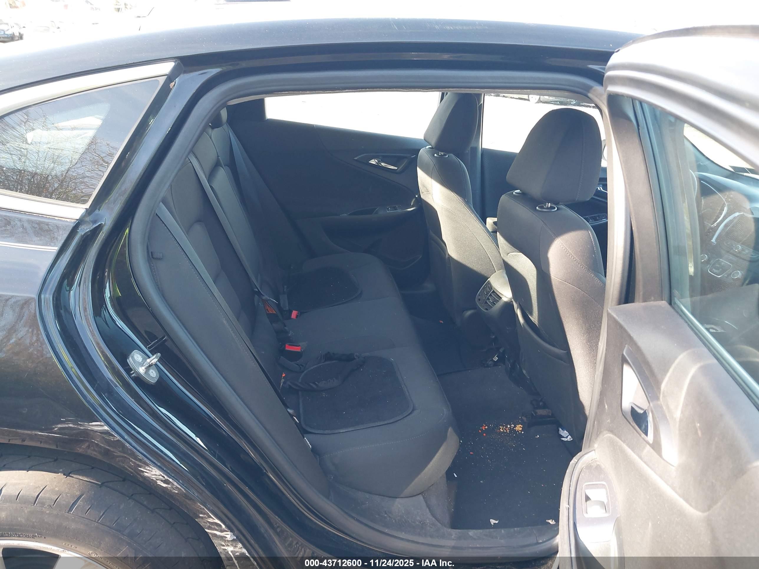 CHEVROLET MALIBU image 8