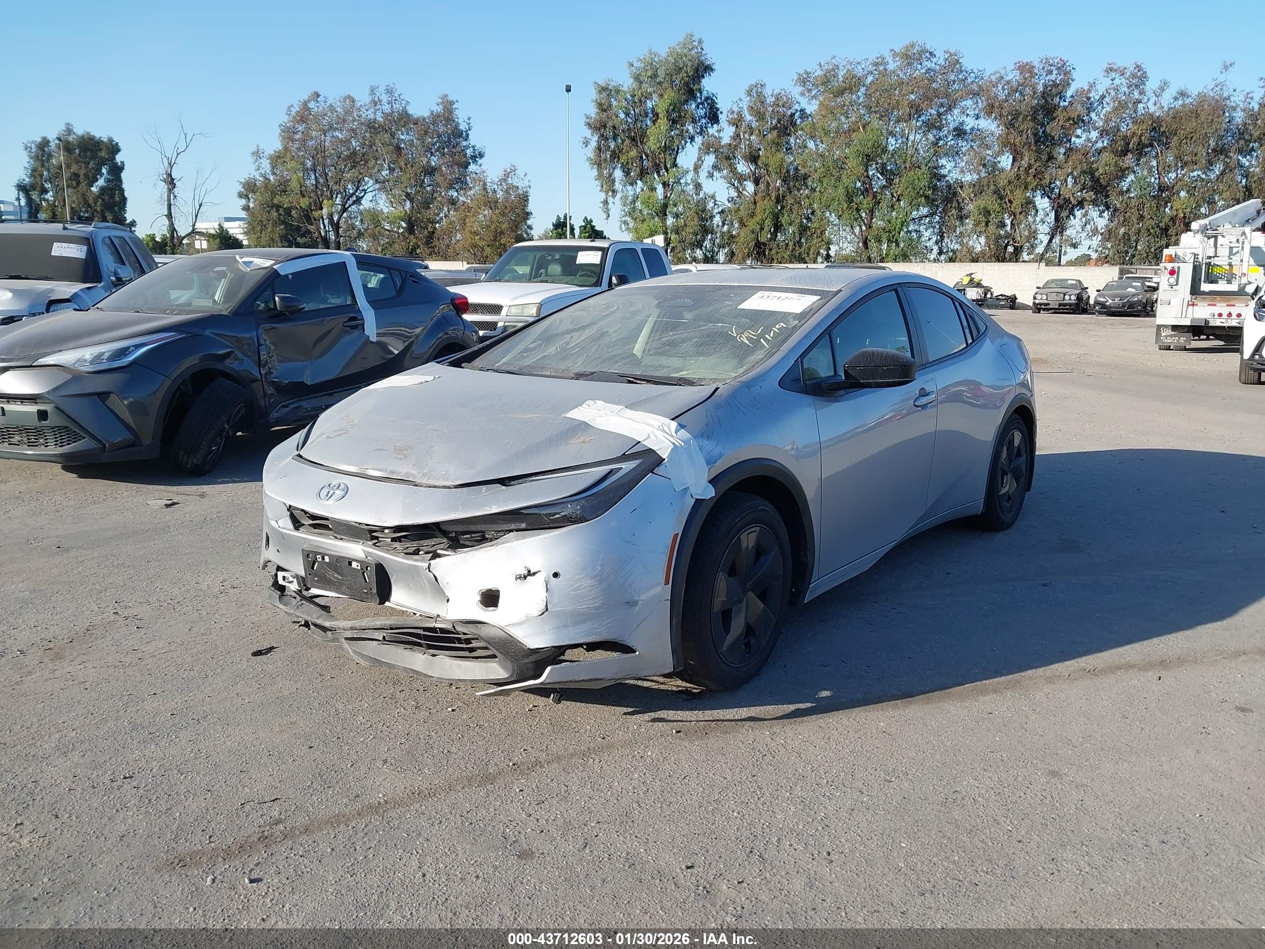TOYOTA PRIUS image 2
