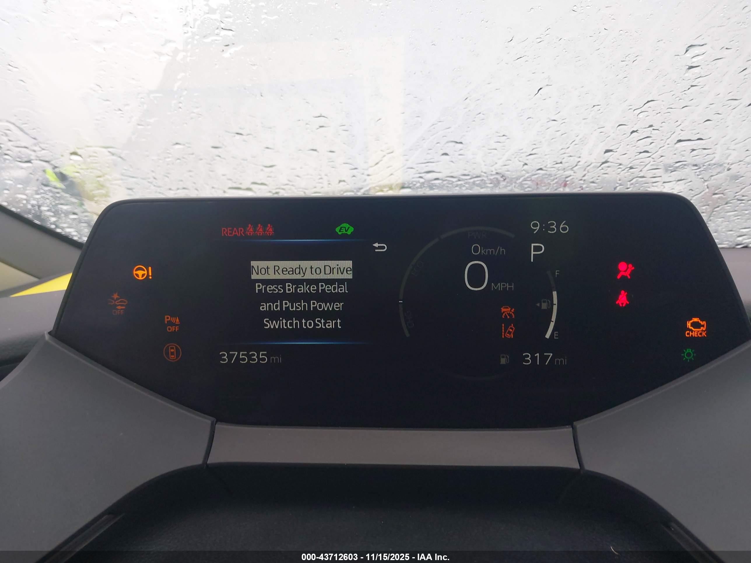TOYOTA PRIUS image 7