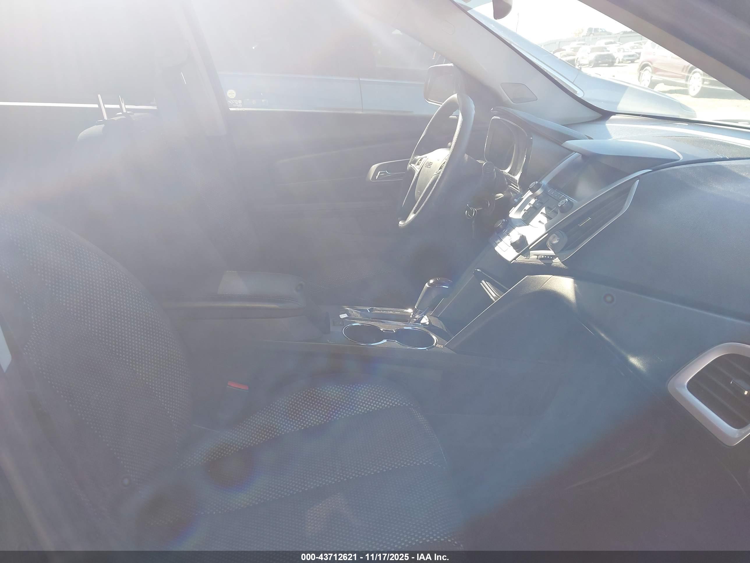 GMC TERRAIN image 5