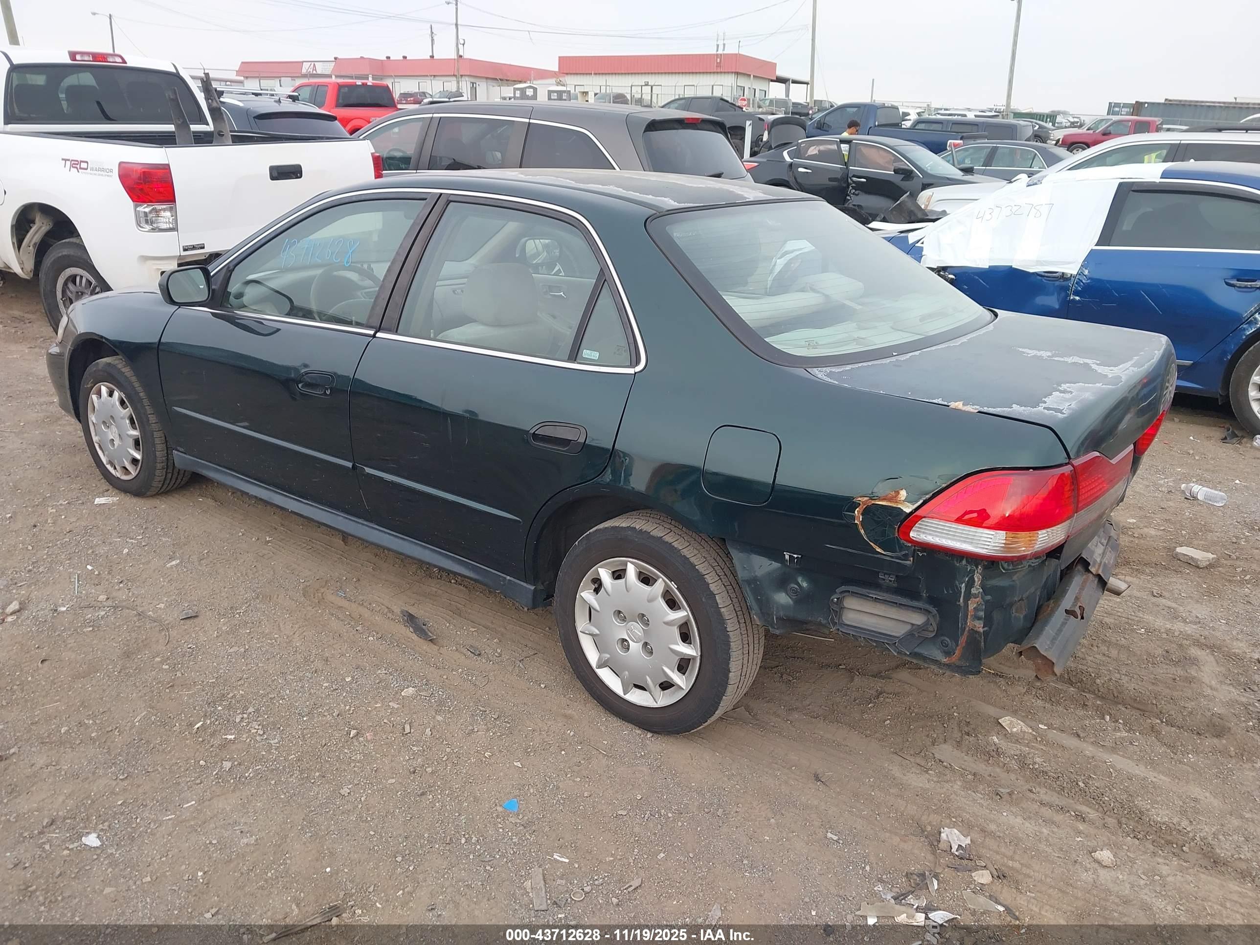 HONDA ACCORD image 3