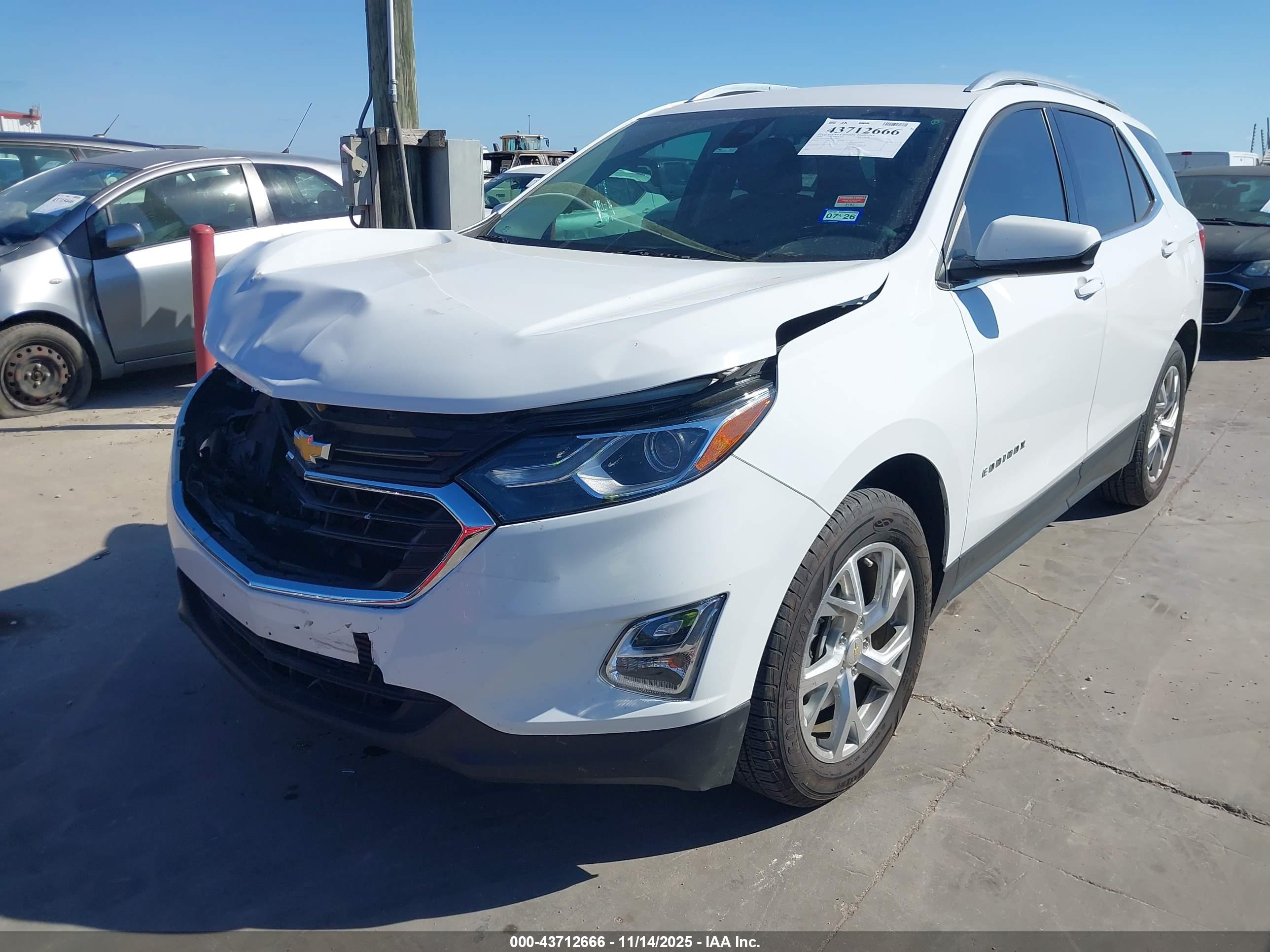 CHEVROLET EQUINOX image 2