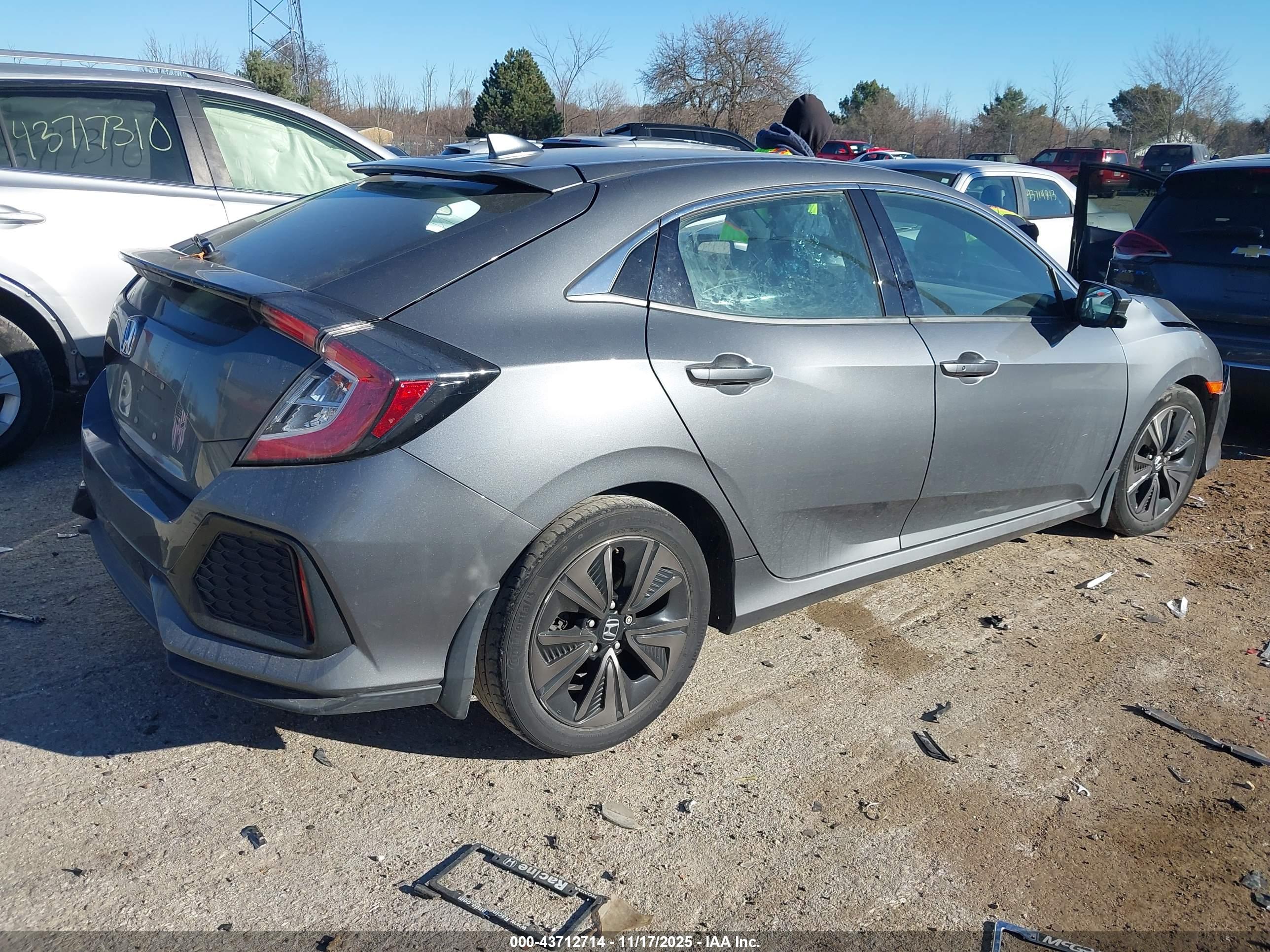 HONDA CIVIC image 4