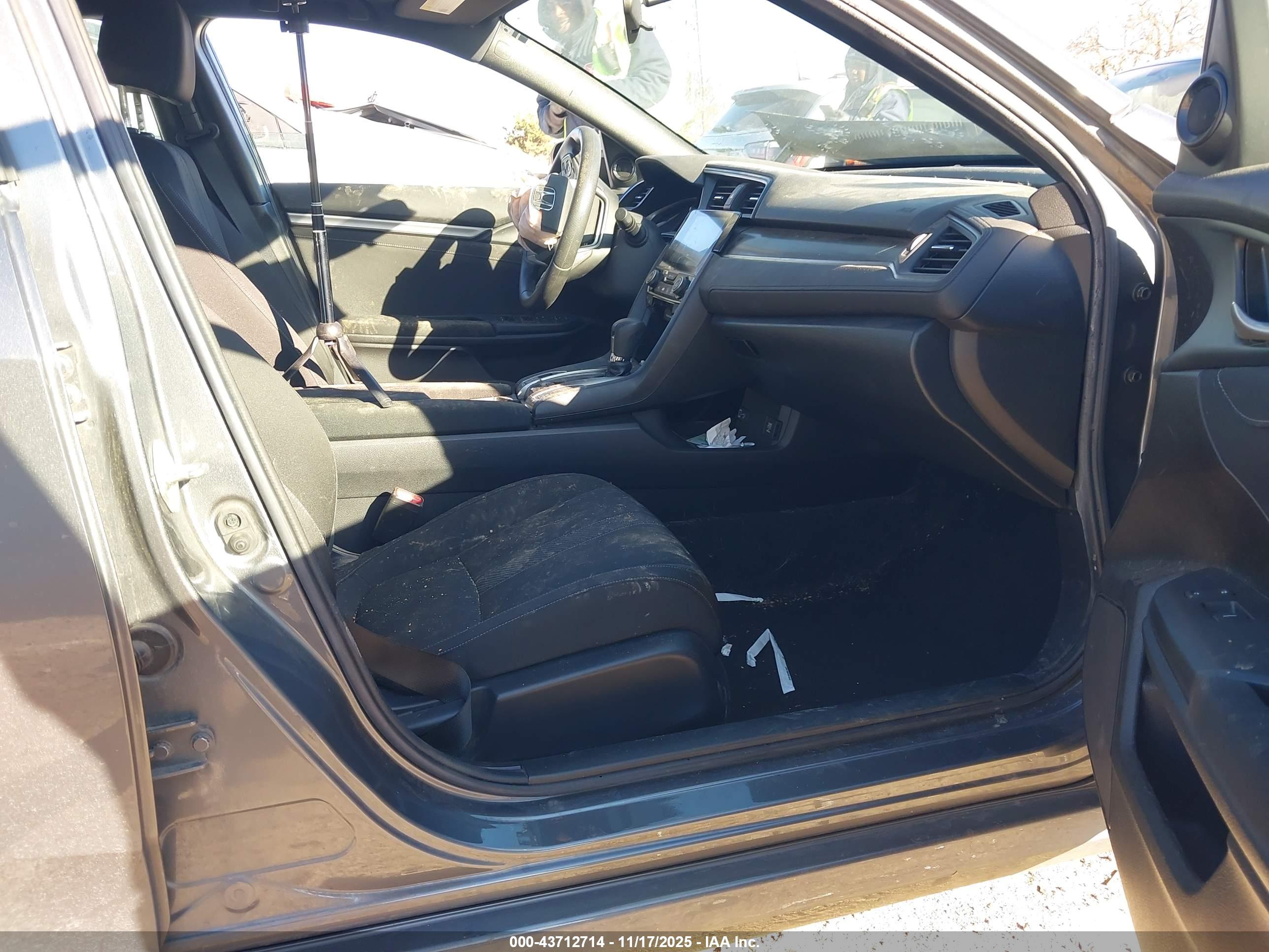 HONDA CIVIC image 5
