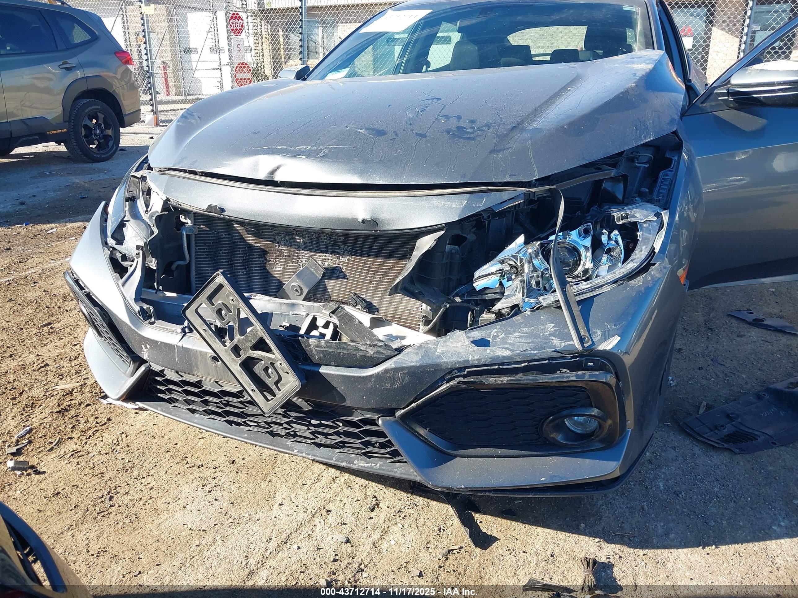 HONDA CIVIC image 6