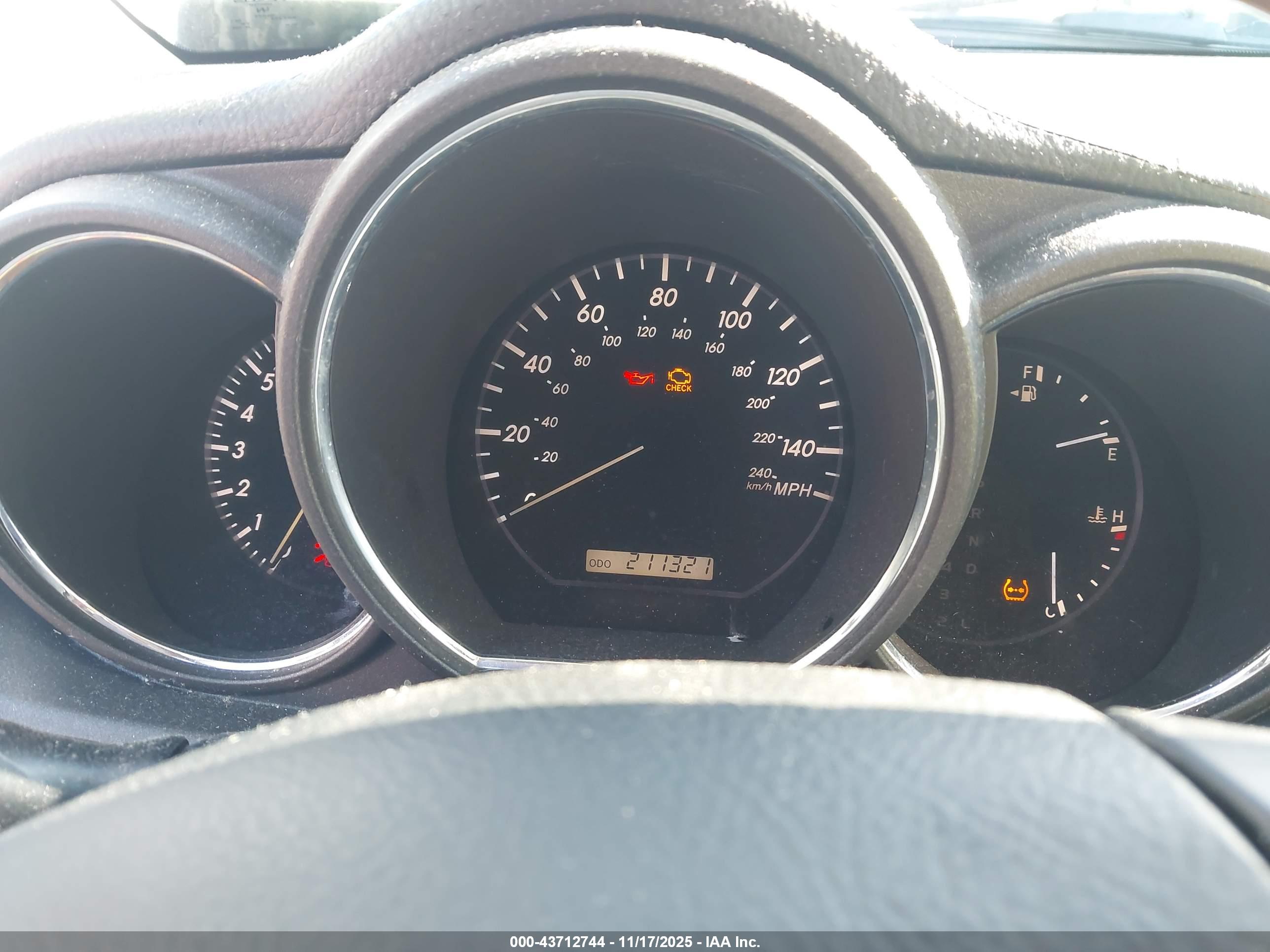 LEXUS RX image 7